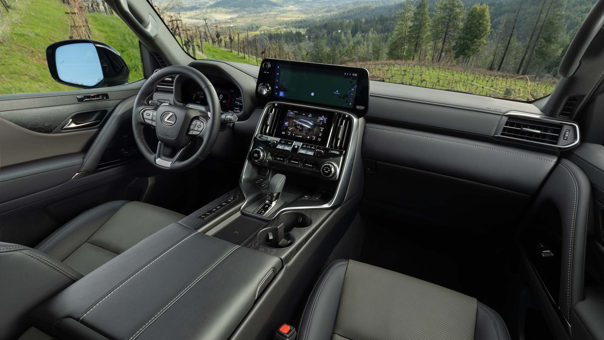 2025 Lexus LX700h Overtrail 19