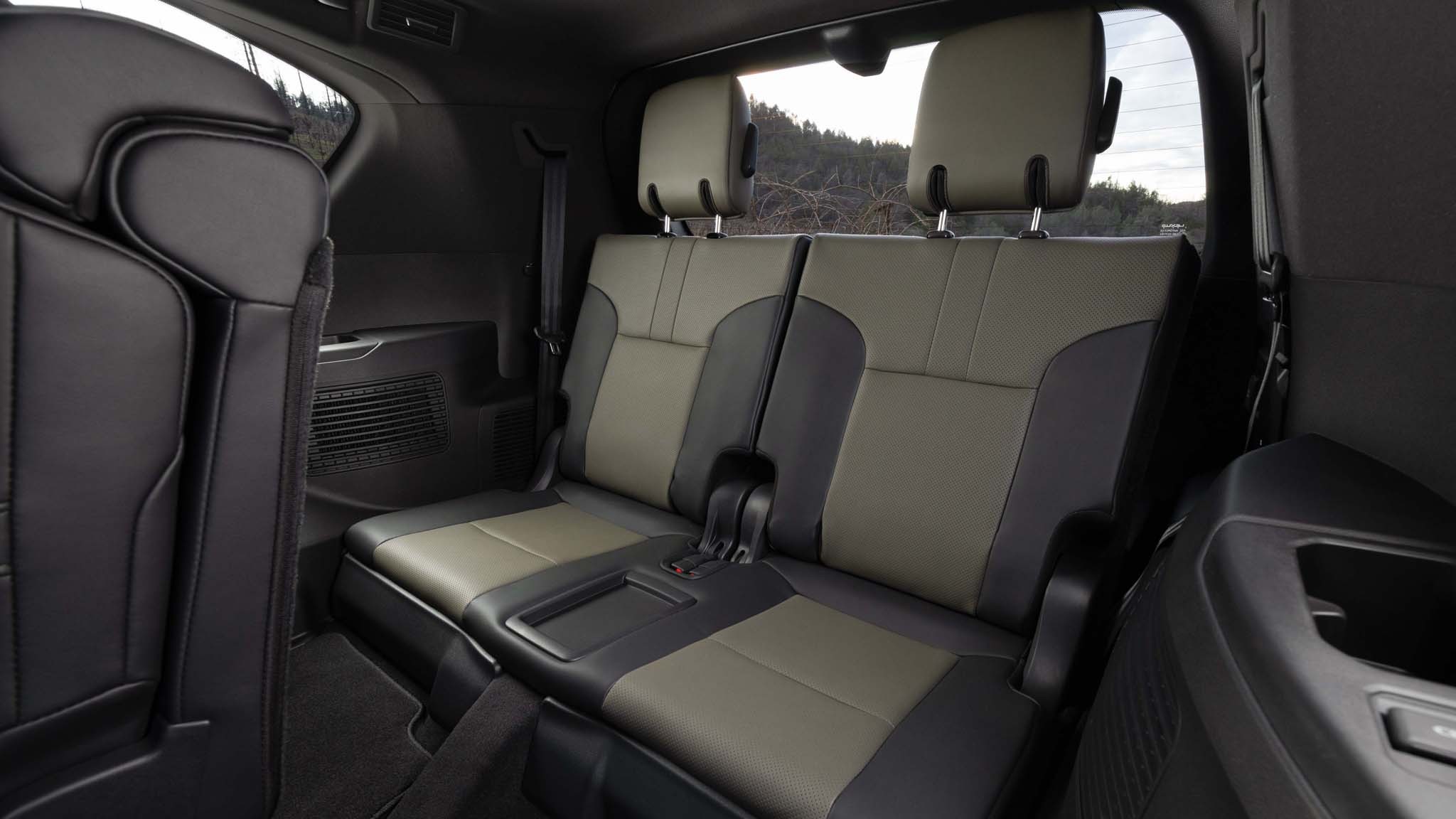 2025 Lexus LX700h Overtrail 21