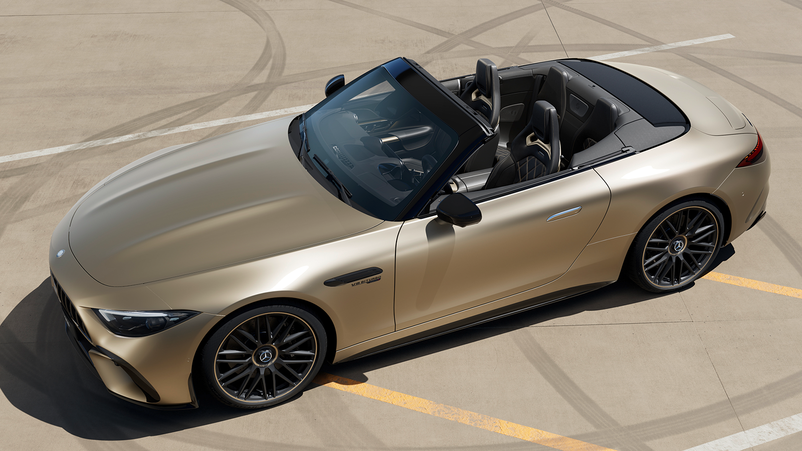 2025 Mercedes AMG manufaktur golden coast 1