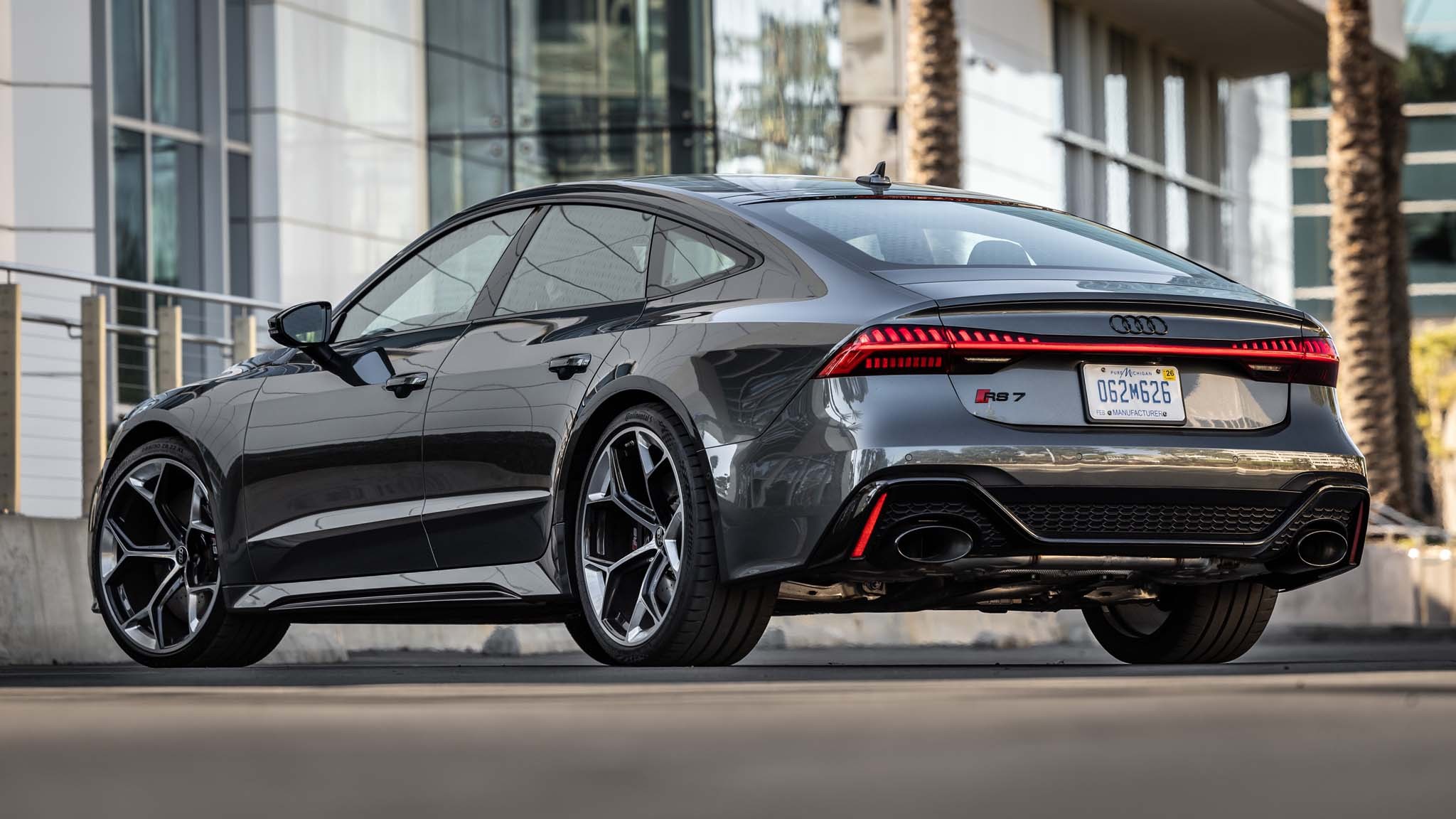 2025 Audi RS7 3