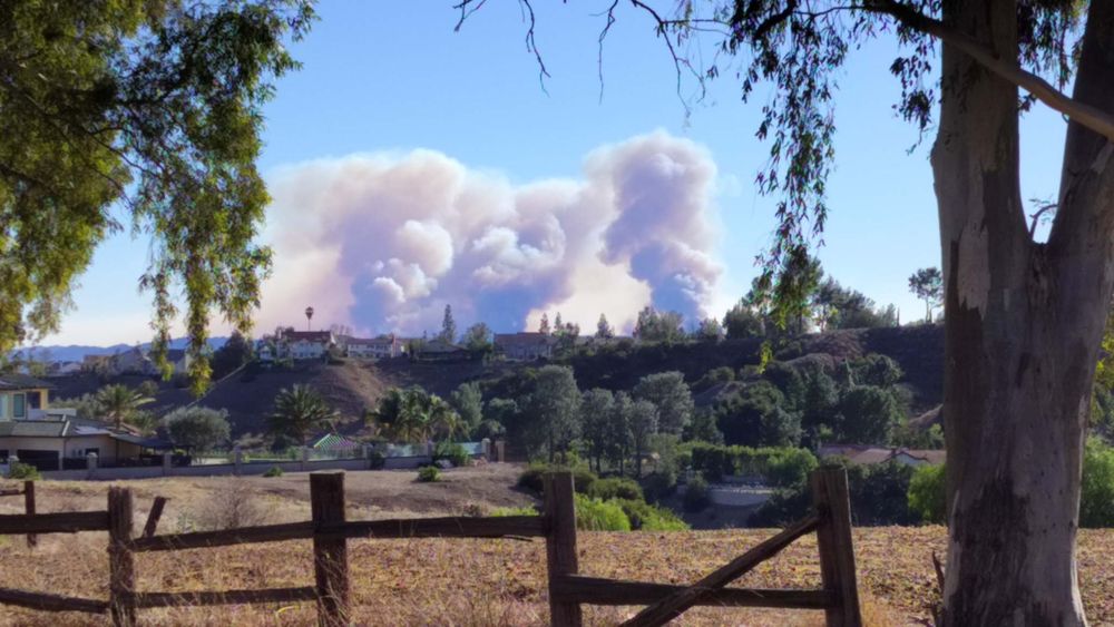 2024 mercedes benz sprinter 2500 07 smoke plume