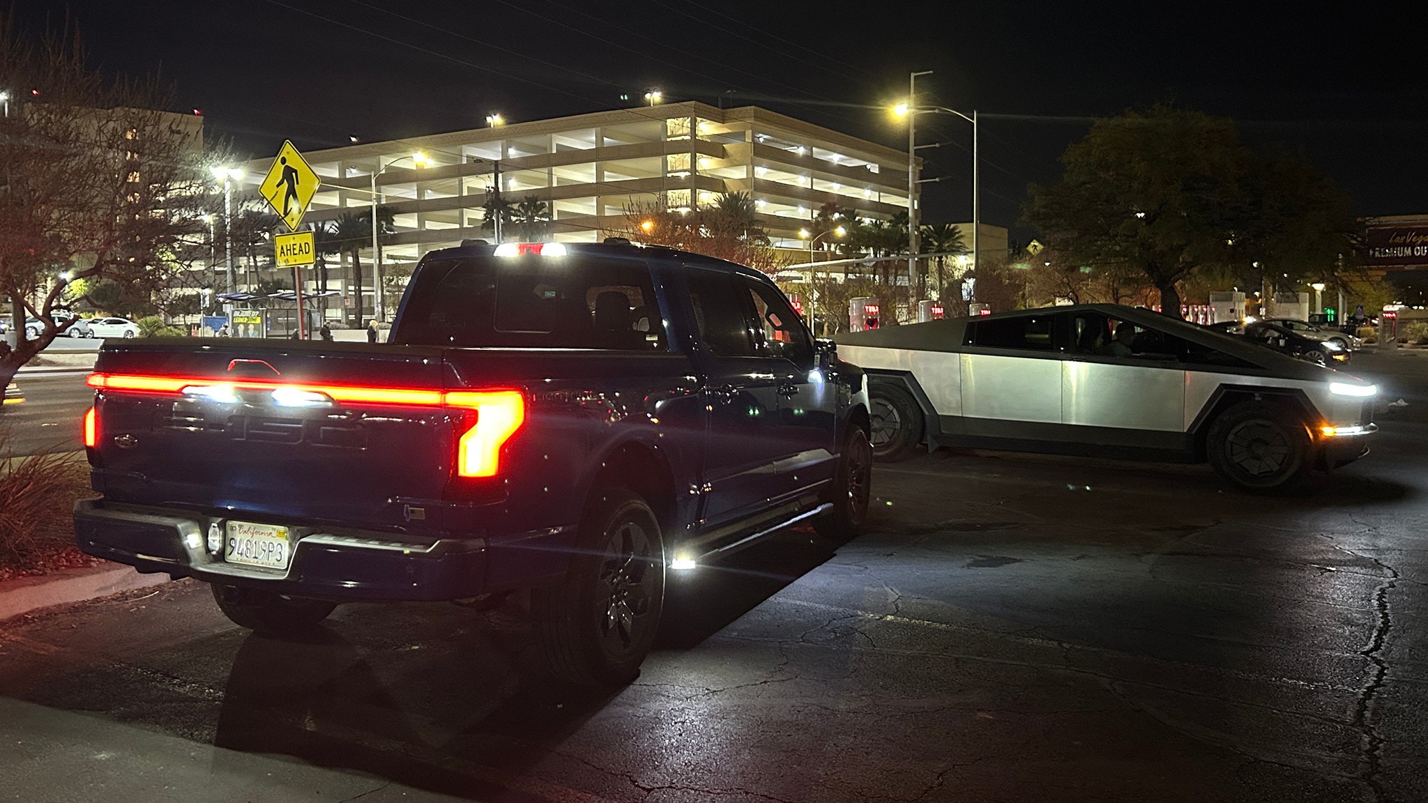 2 2022 ford f150 lightning LT16 2025 CES