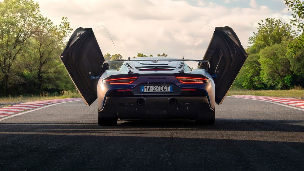 1 2026 maserati gt2 stradale rear view