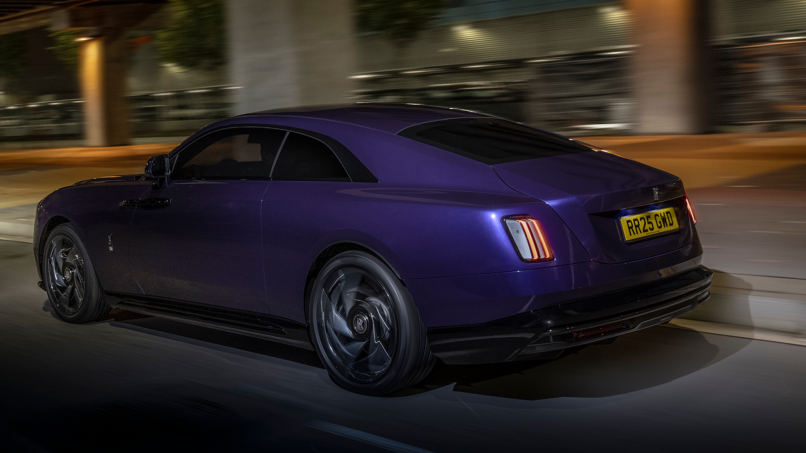 Rolls Royce Black Badge Spectre EV 6