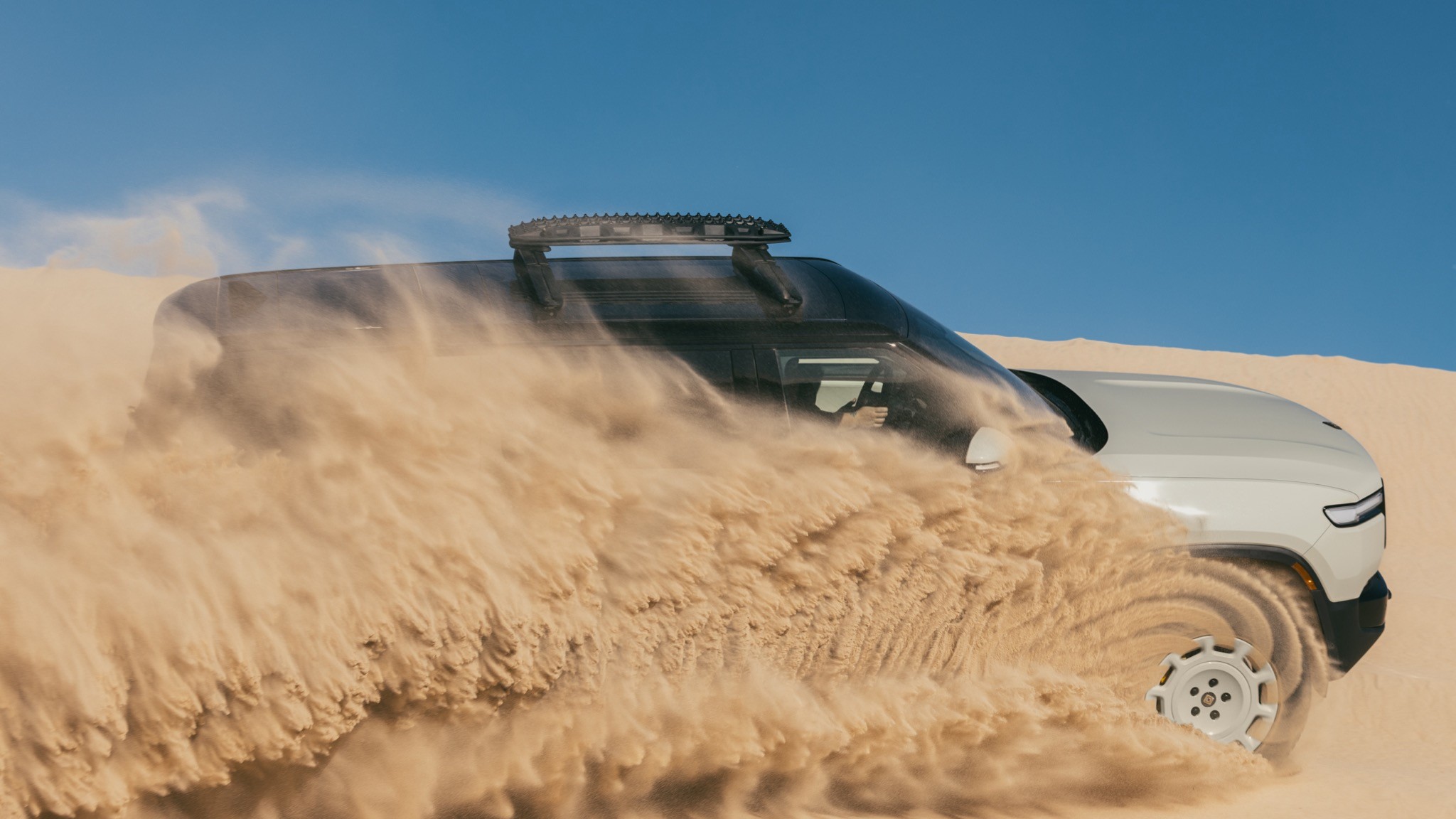 2025 Rivian R1 California Dune Edition 24