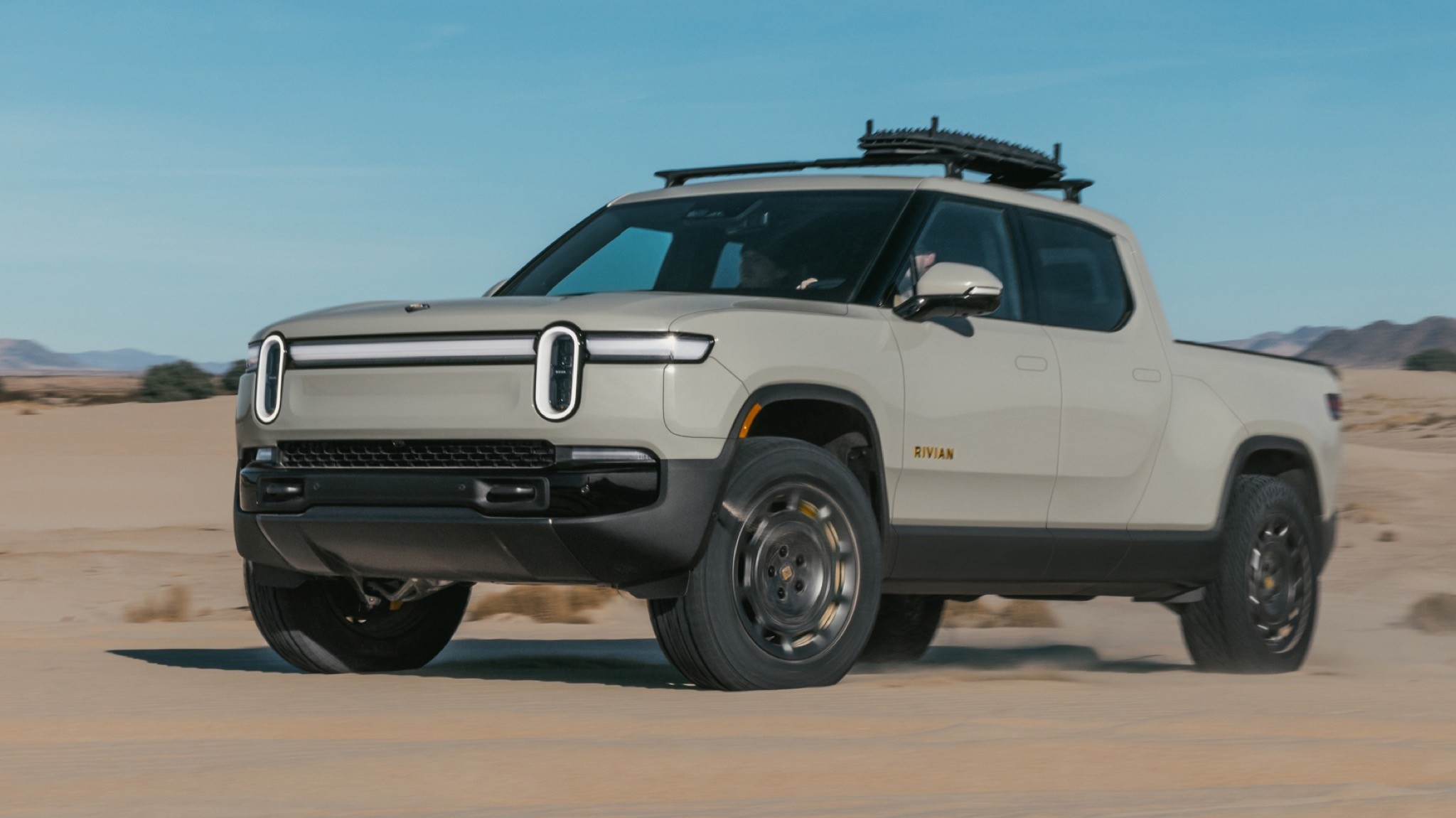 2025 Rivian R1 California Dune Edition 28