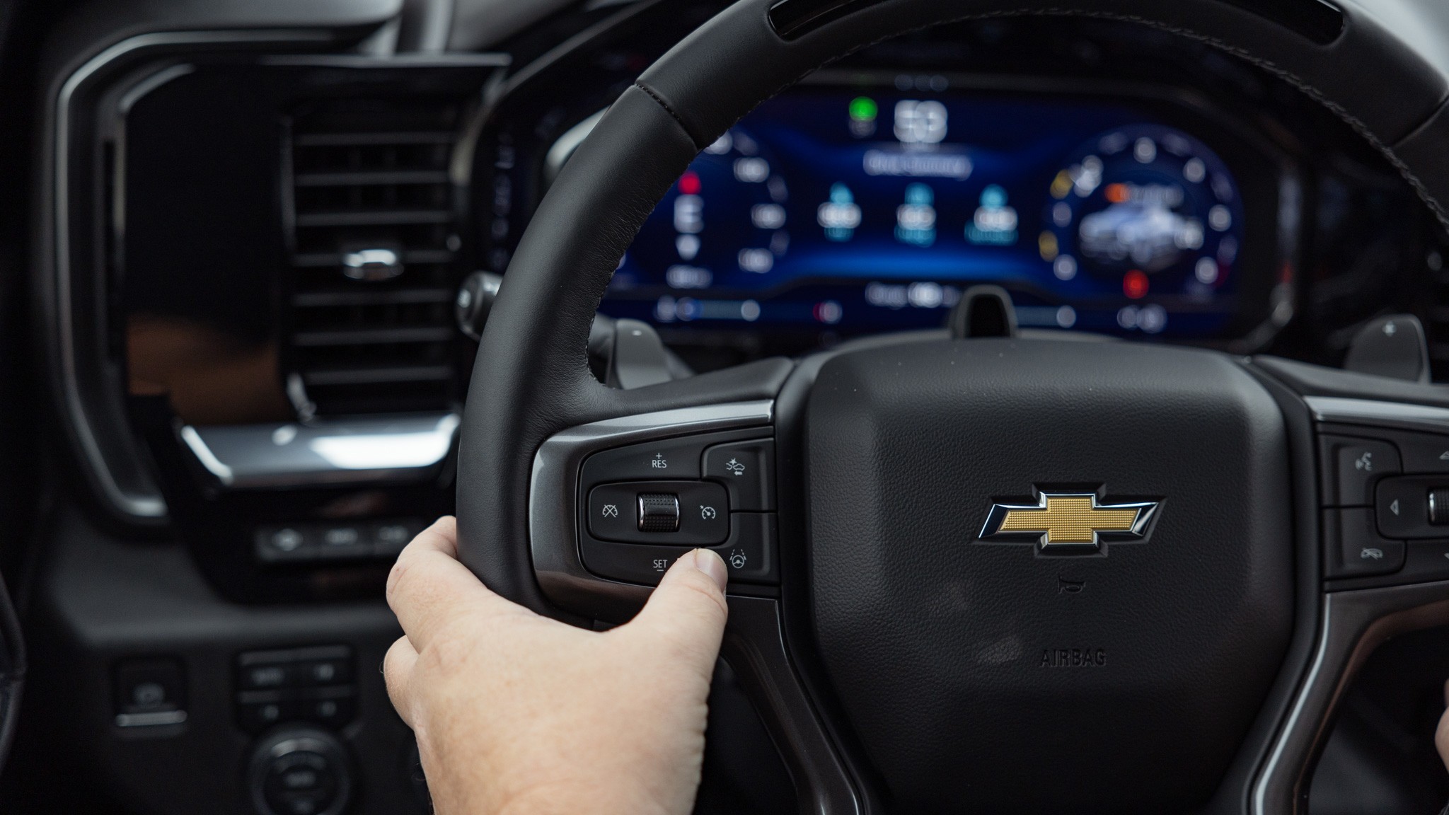 017 2024 Chevy Hands Free Towing