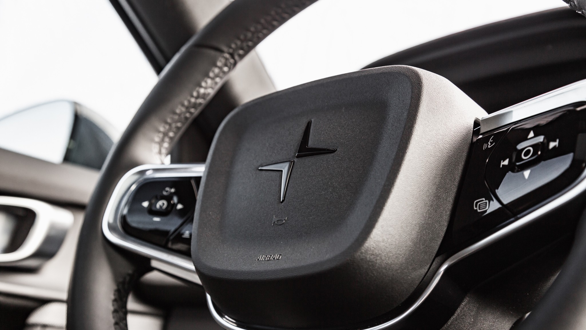 6 2025 Polestar 2 interior