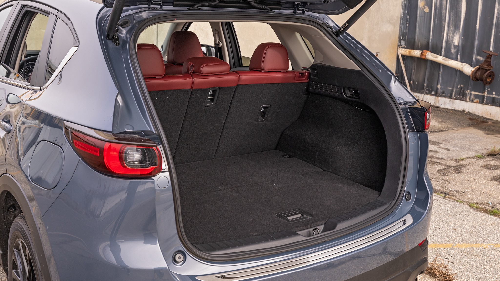 020 2025 Mazda CX5 Carbon Edition