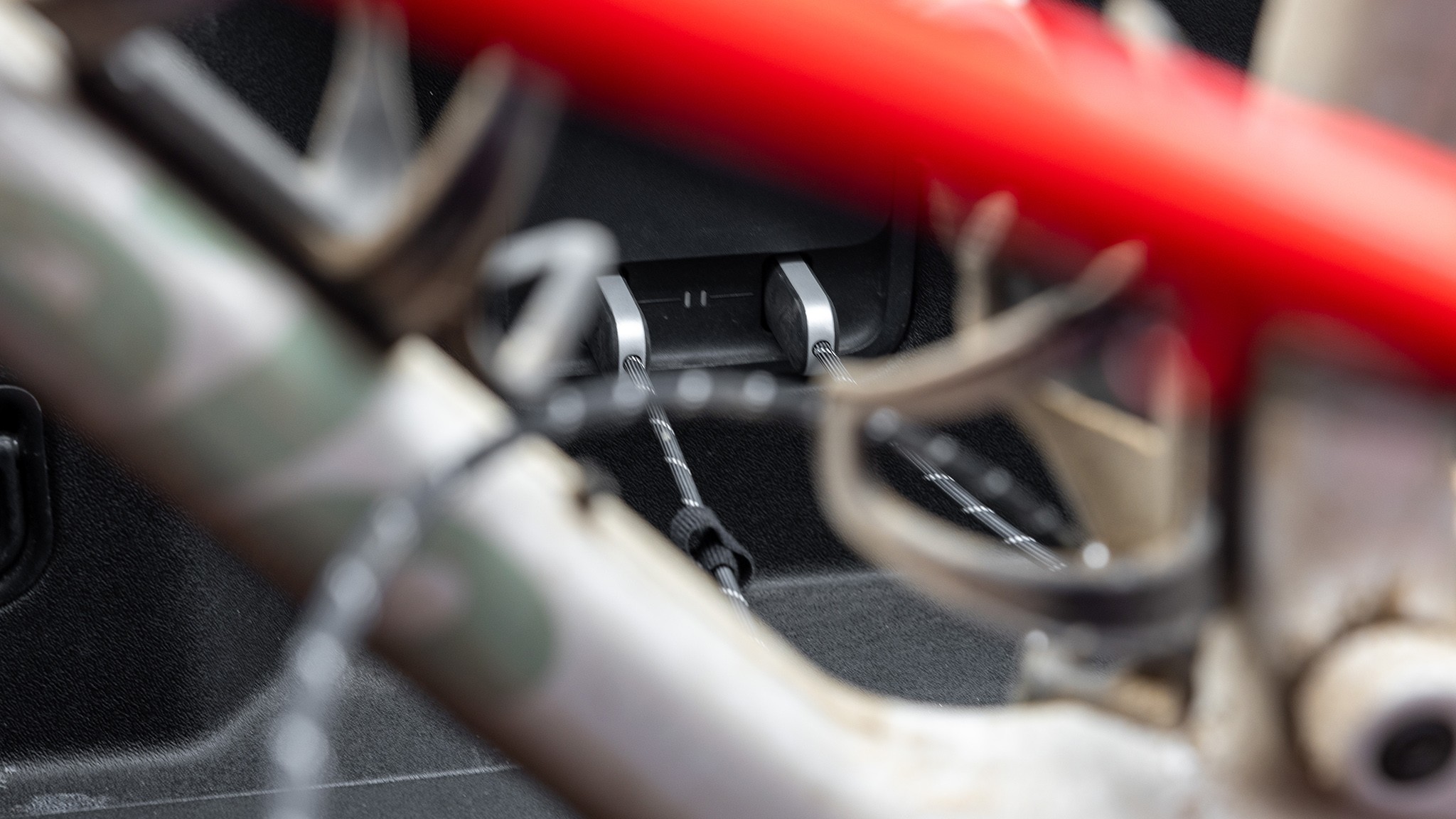 2025 Rivian R1T GearGuard 21