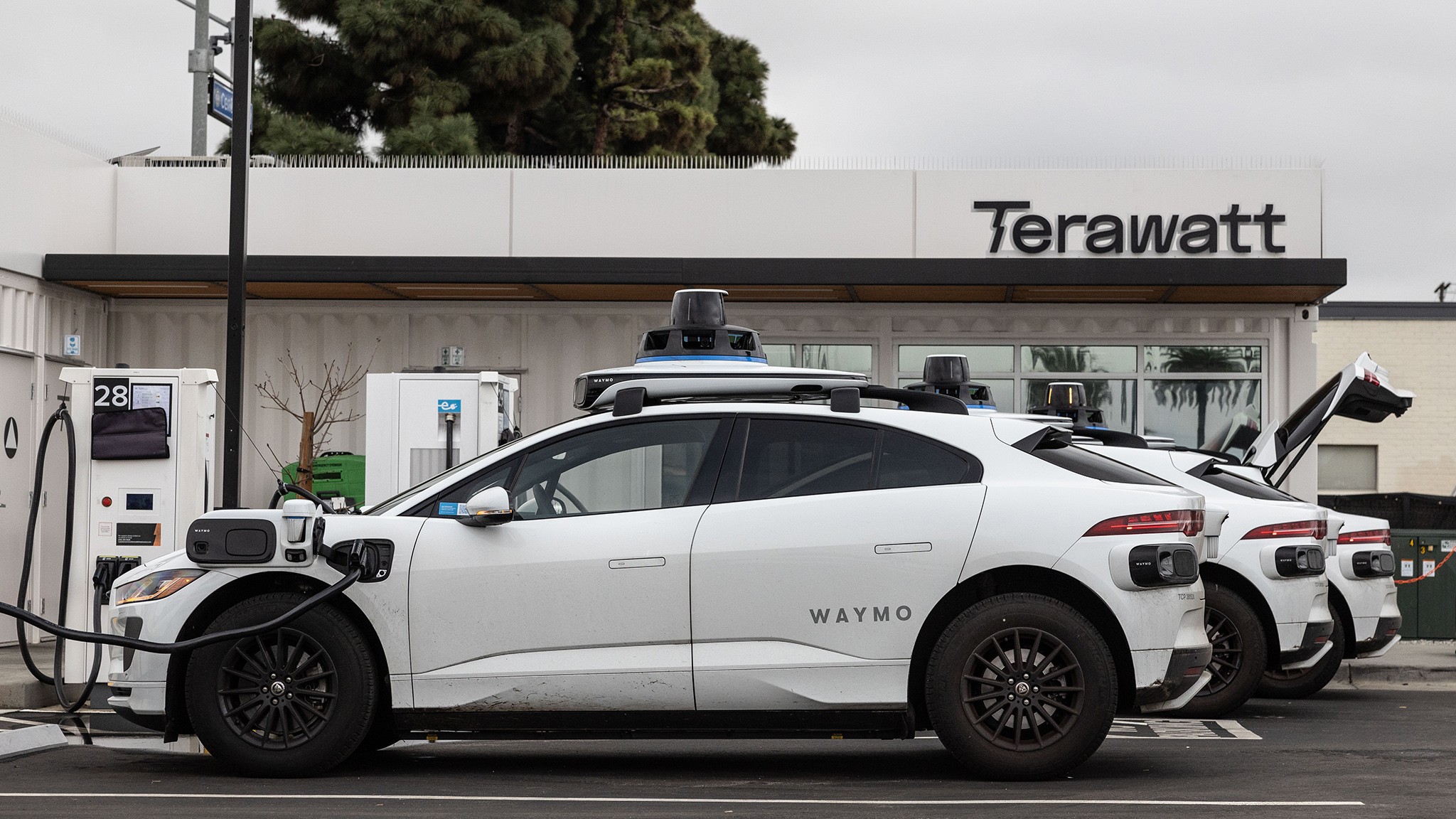 4 Waymo One Robotaxi