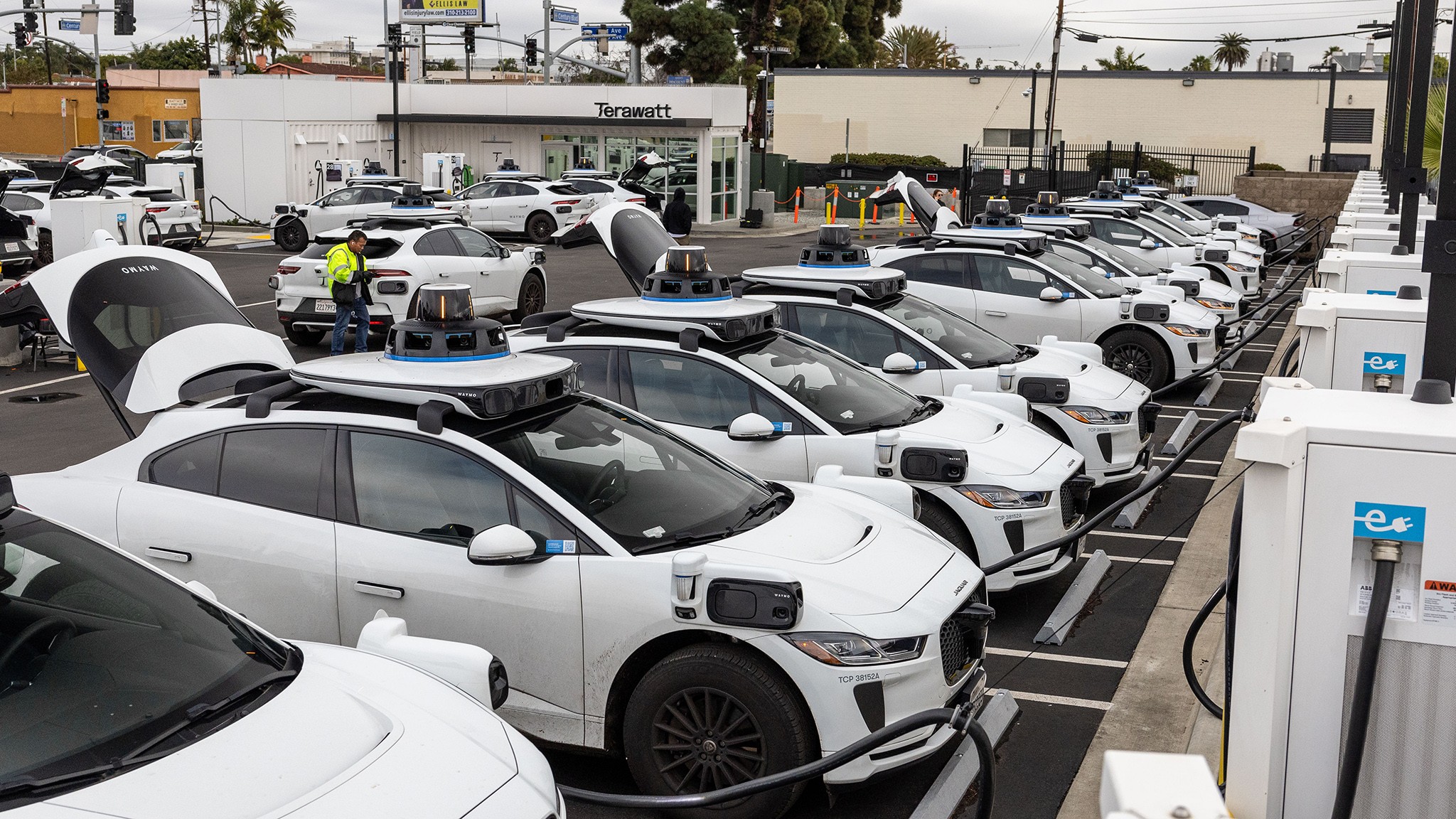 5 Waymo One Robotaxi