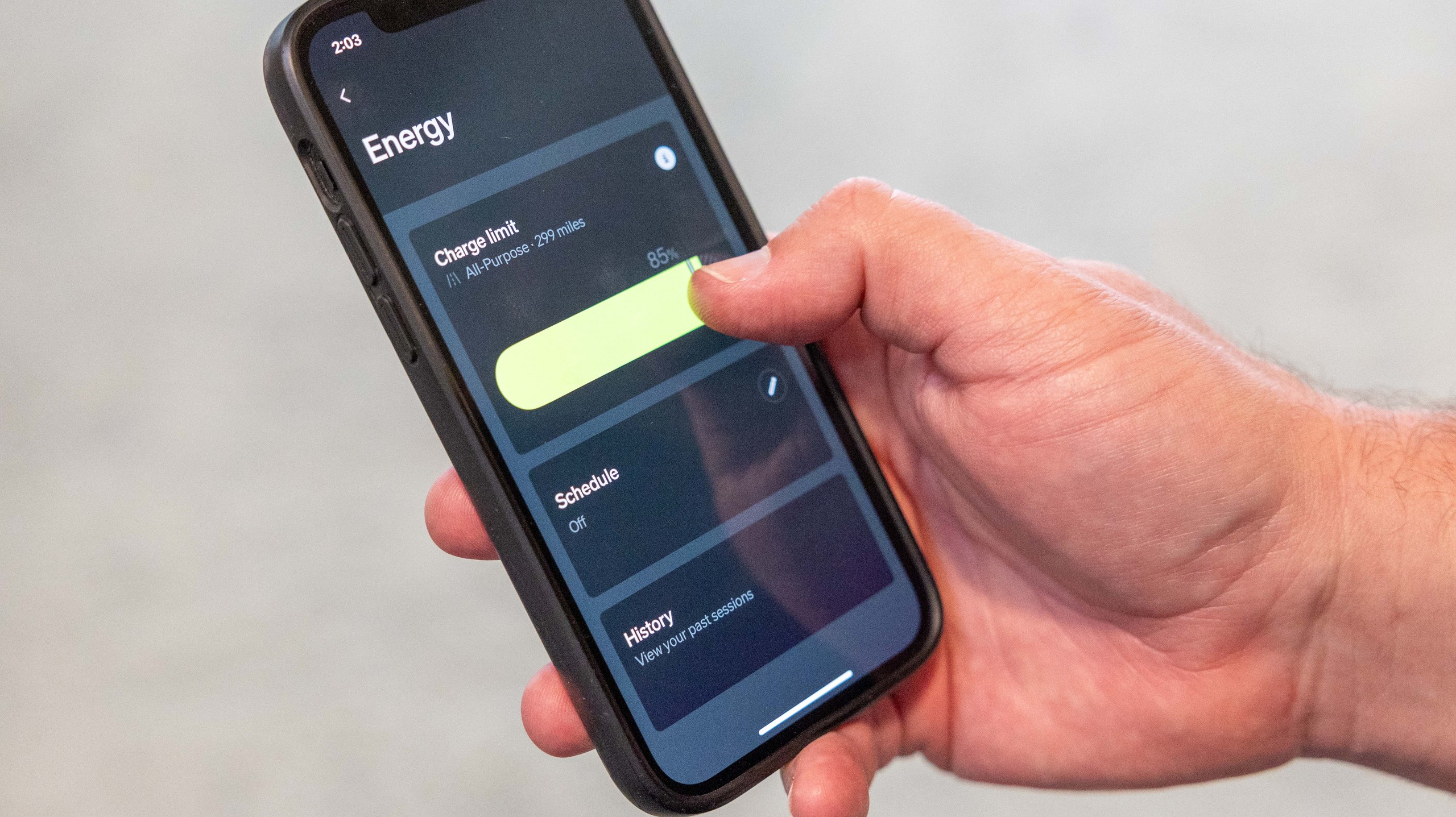 2025 Rivian R1T App 6
