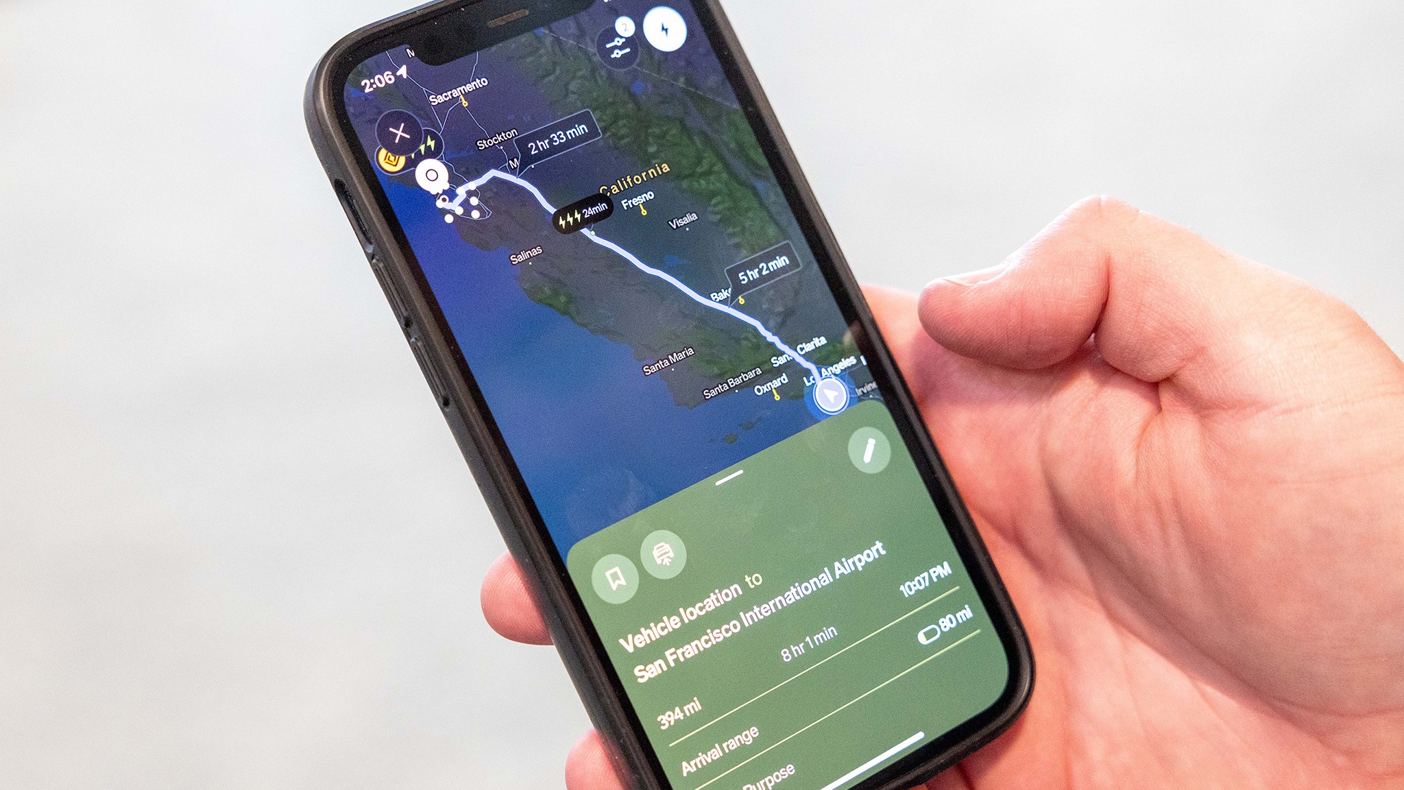 2025 Rivian R1T App 9
