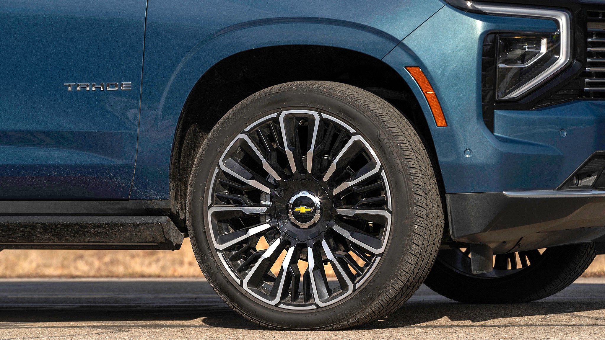 022 2025 Chevrolet Tahoe High Country wheel tire