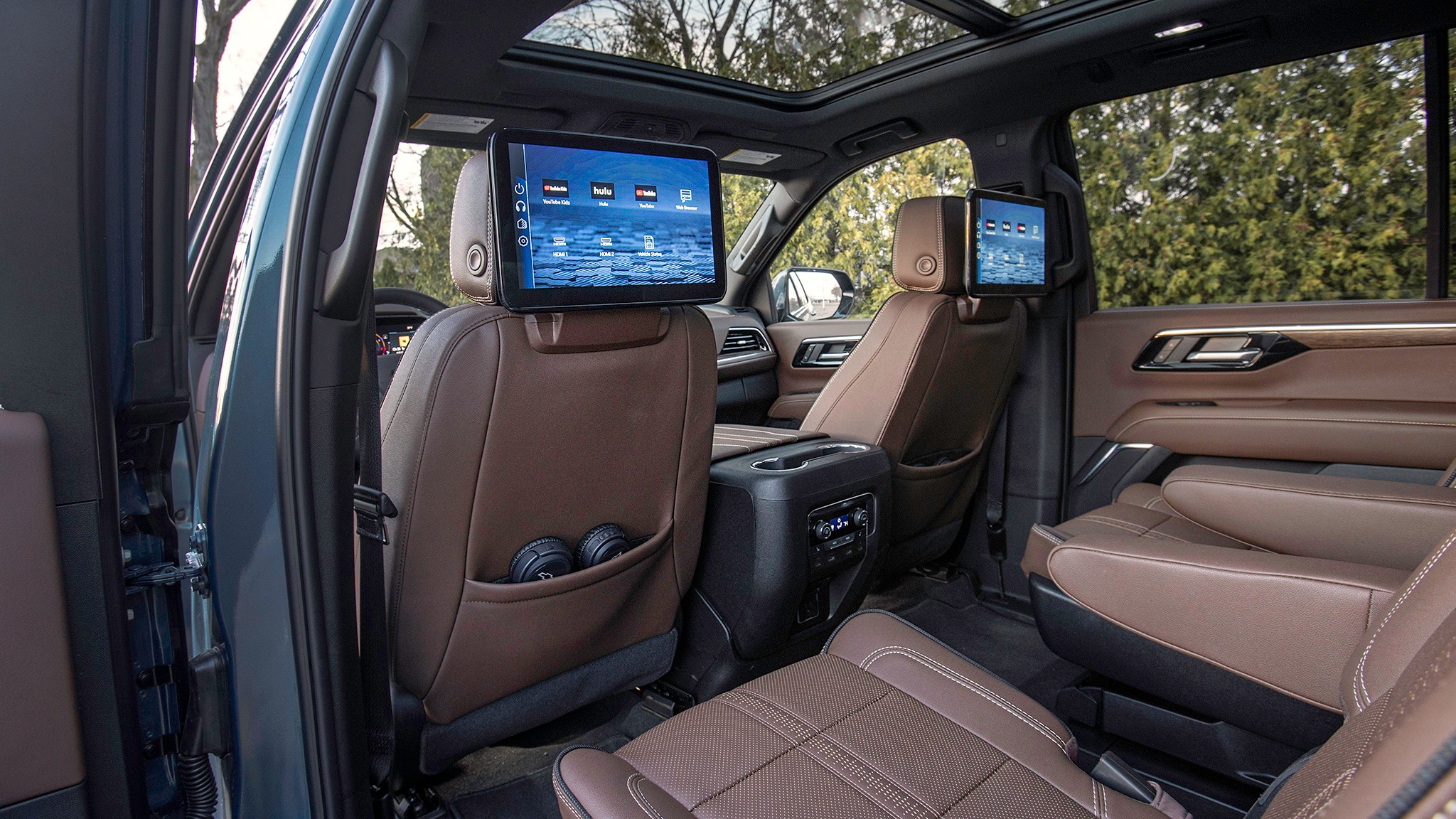 026 2025 Chevrolet Tahoe High Country interior