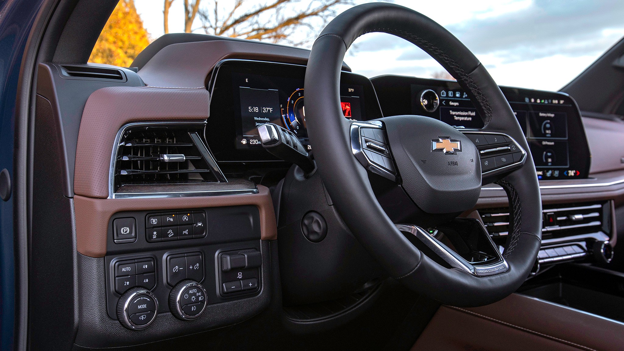 029 2025 Chevrolet Tahoe High Country interior
