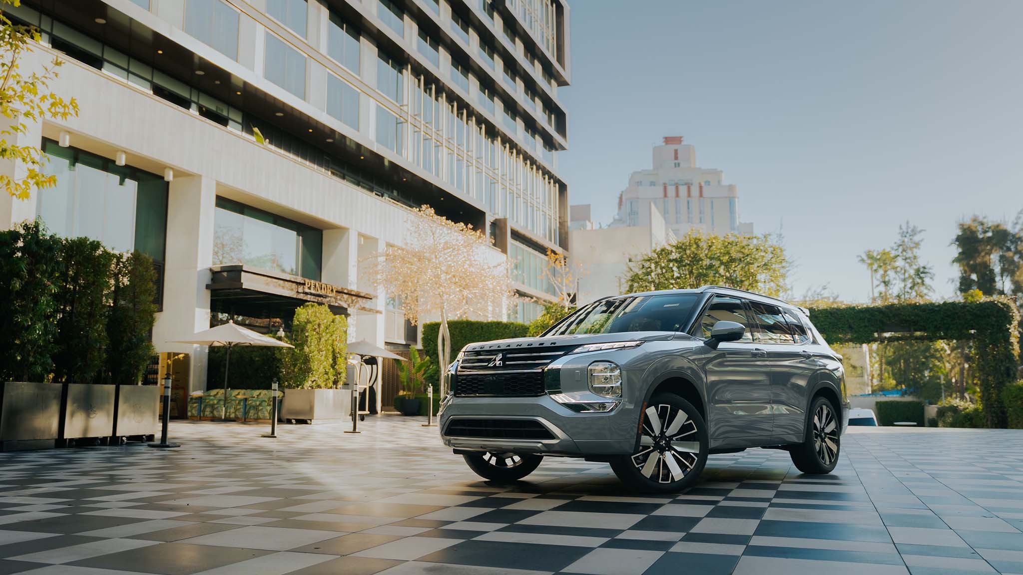 011 2025 mitsubishi outlander