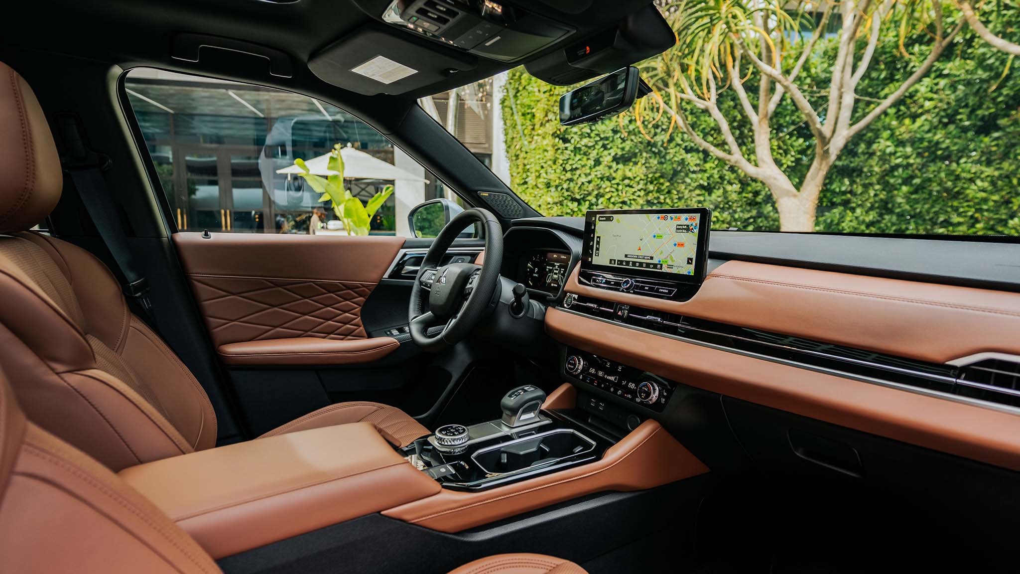 015 2025 mitsubishi outlander