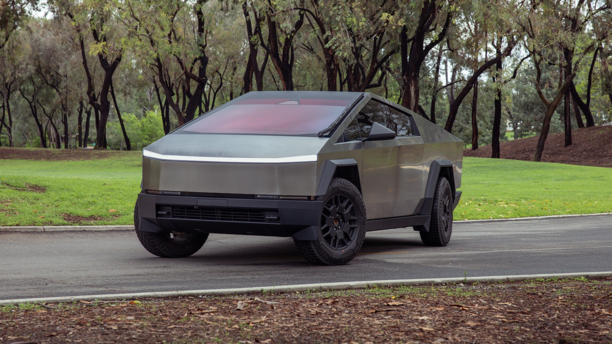 076 2024 Tesla Cybertruck