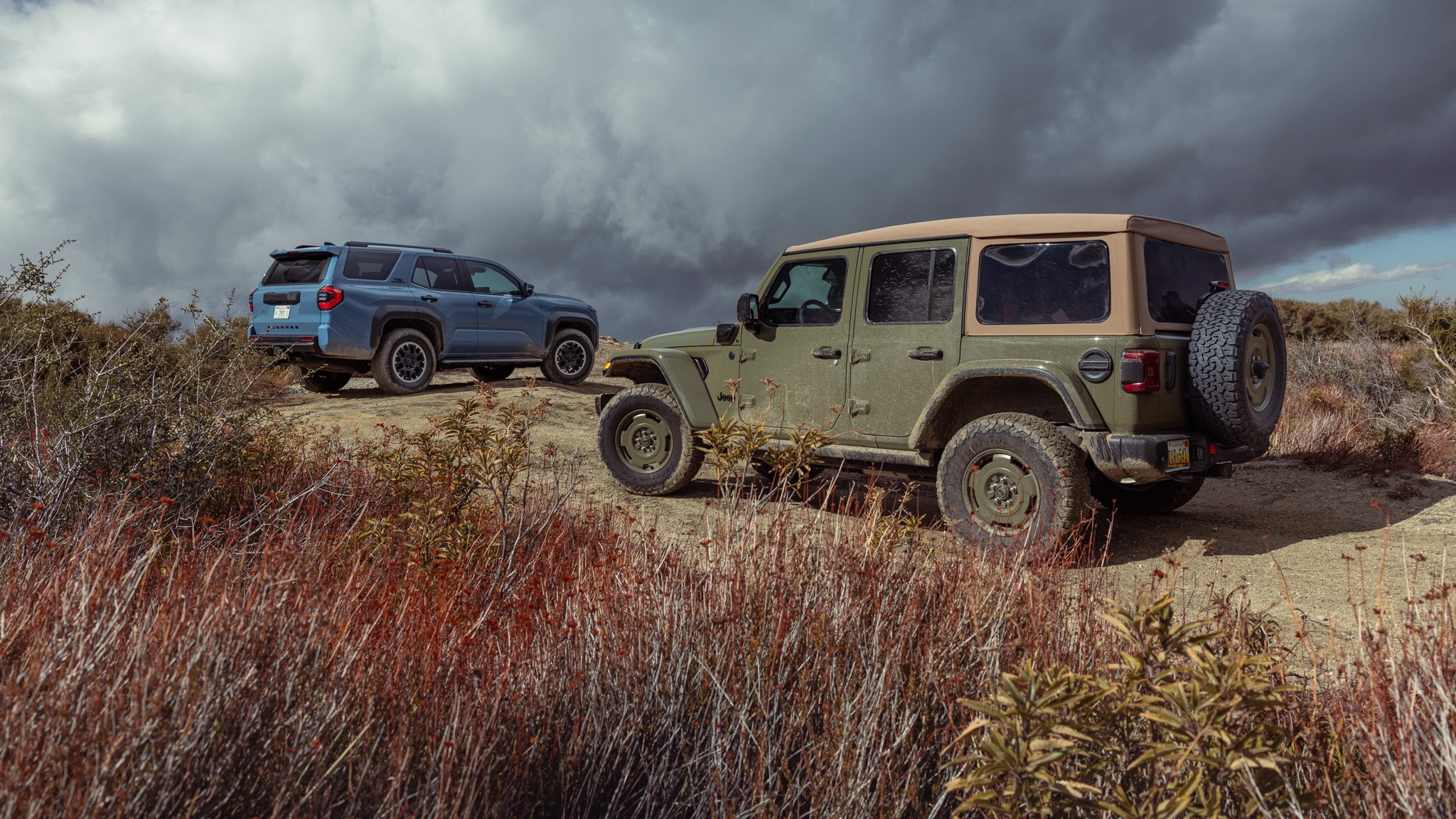 005 2025 Toyota 4Runner TRD OffRoad vs Jeep Wrangler Willys 4XE