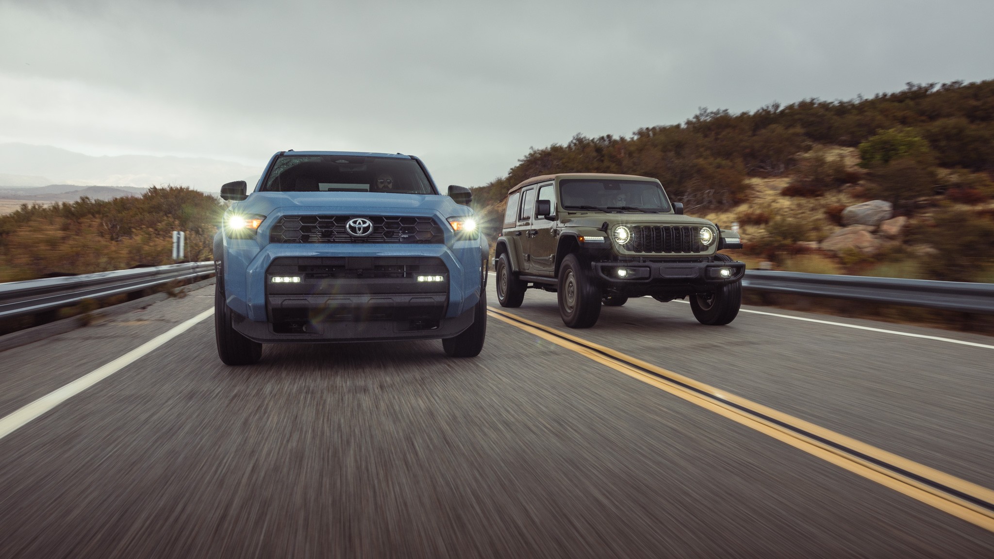 010 2025 Toyota 4Runner TRD OffRoad vs Jeep Wrangler Willys 4XE