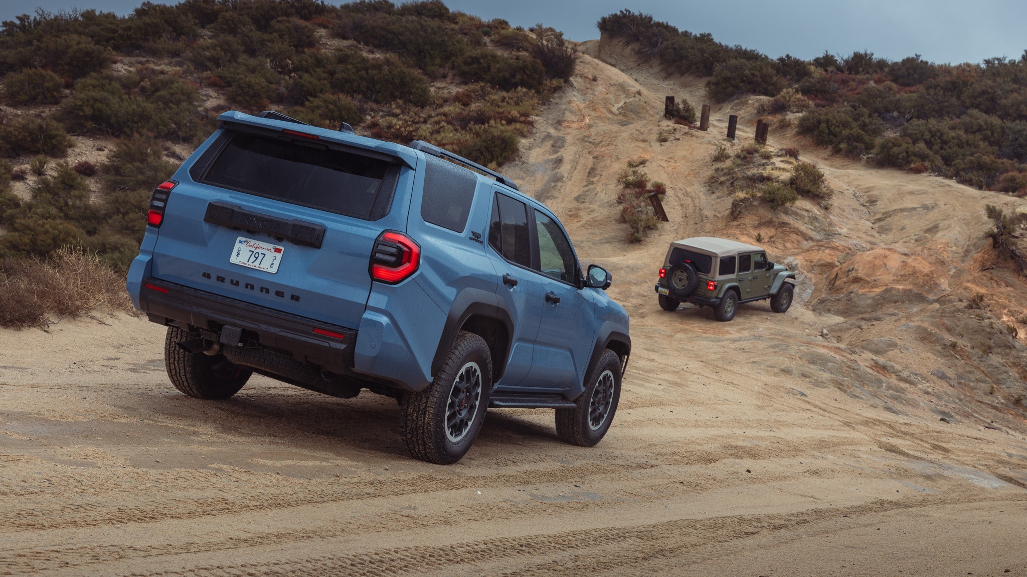 015 2025 Toyota 4Runner TRD OffRoad vs Jeep Wrangler Willys 4XE