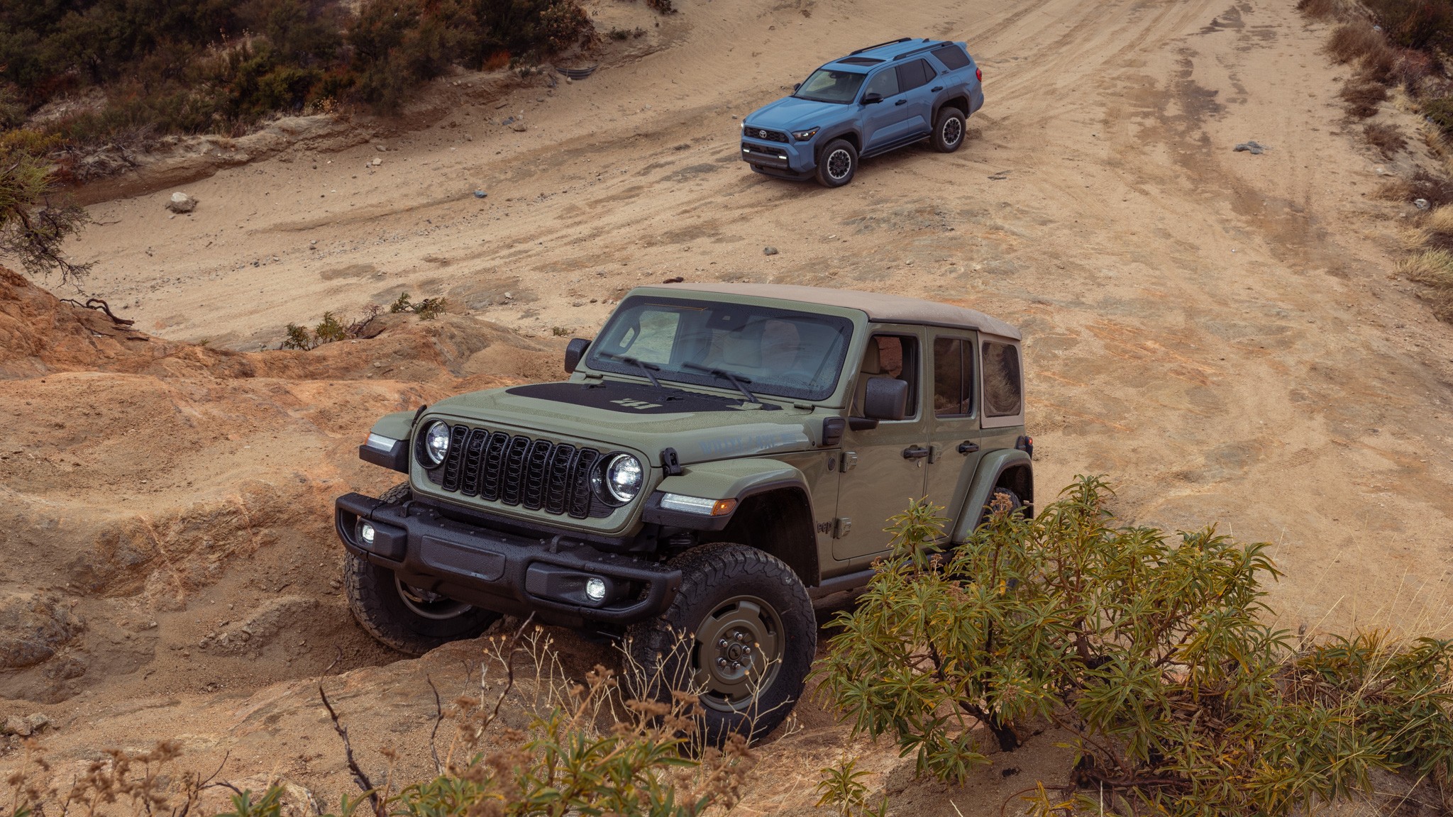 016 2025 Toyota 4Runner TRD OffRoad vs Jeep Wrangler Willys 4XE