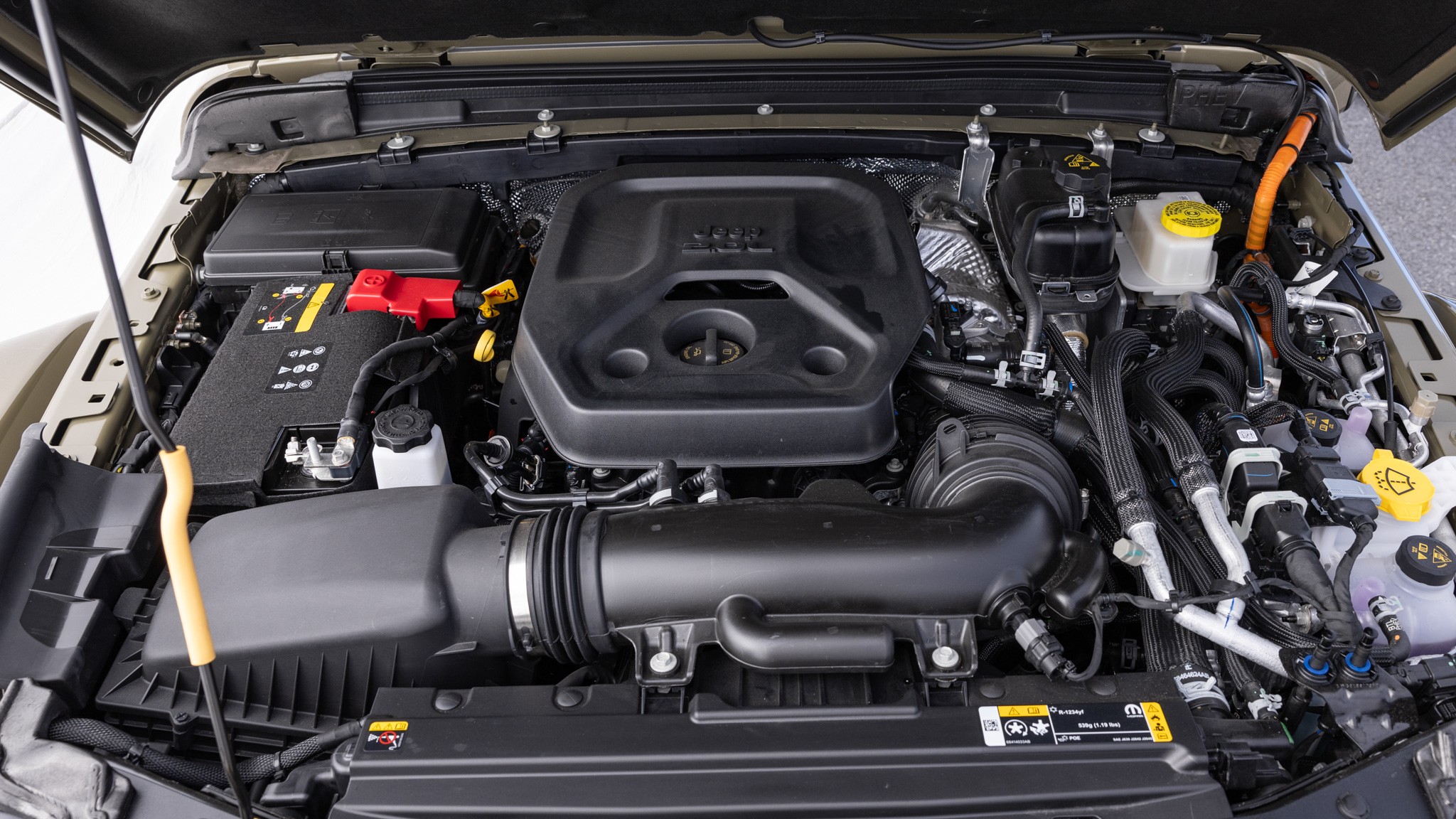 040 2025 Jeep Wrangler Willys 4XE