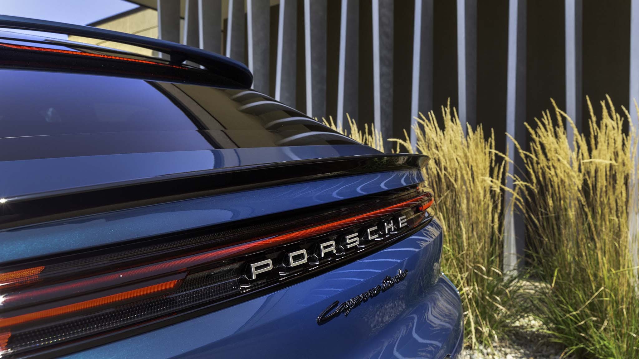 019 2024 Porsche Cayenne Turbo E Hybrid Coupe