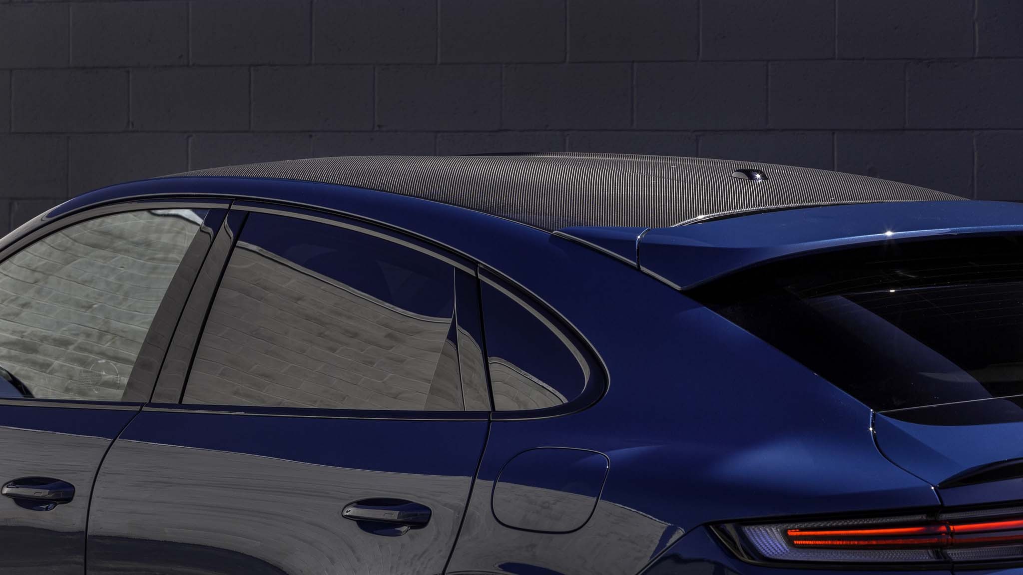 021 2024 Porsche Cayenne Turbo E Hybrid Coupe