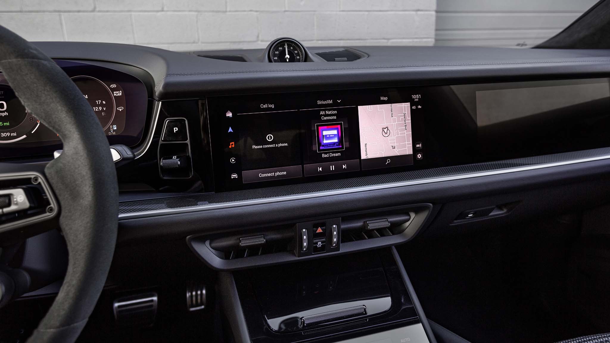 028 2024 Porsche Cayenne Turbo E Hybrid Coupe