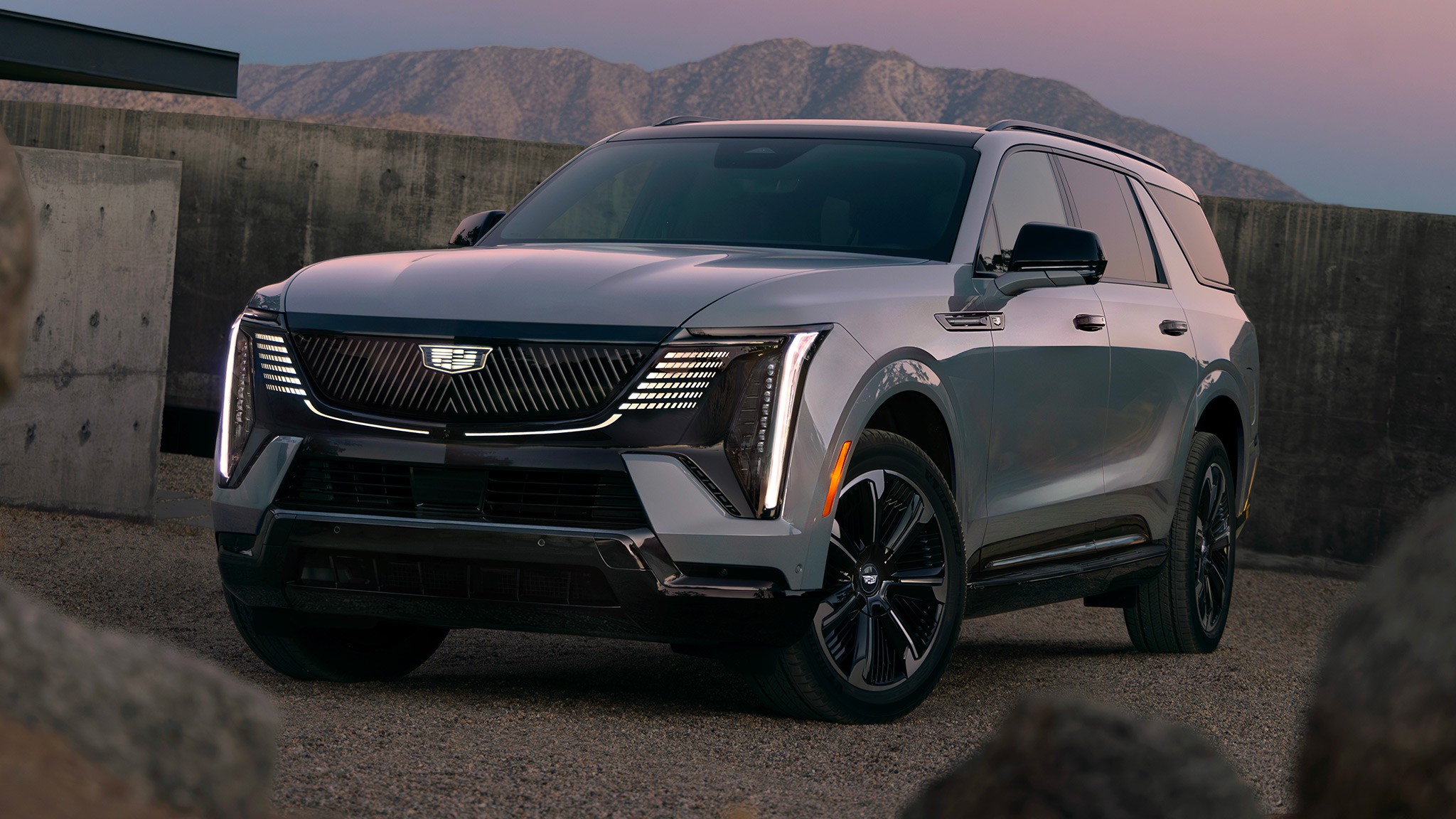 2026 Cadillac Escalade IQL electric luxury SUV 9