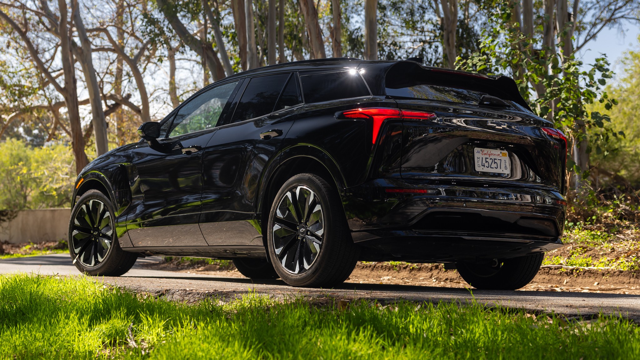 001 2025 chevrolet blazer ev