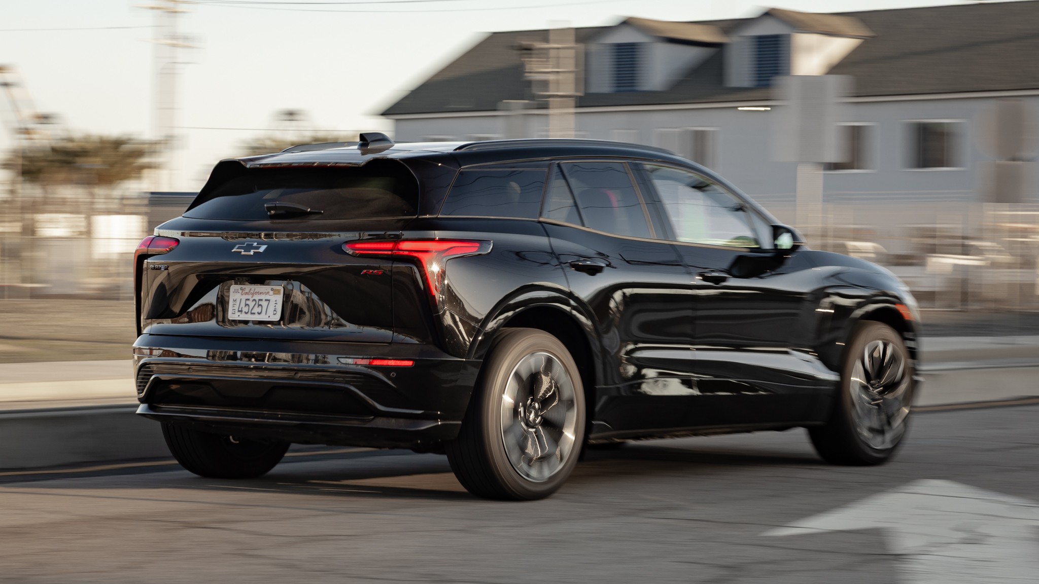 044 2025 chevrolet blazer ev