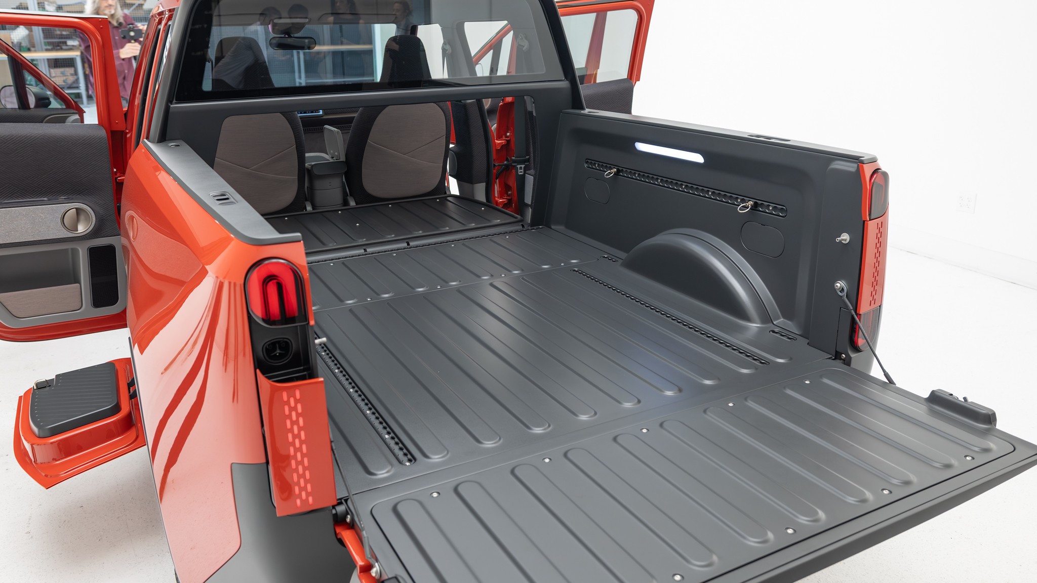 050 2025 TELO Truck Concept