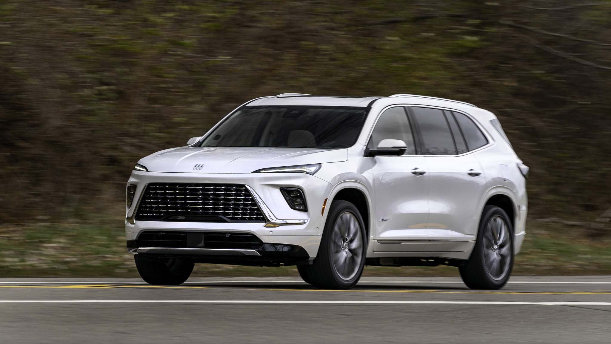 004 2025 Buick Enclave Avenir