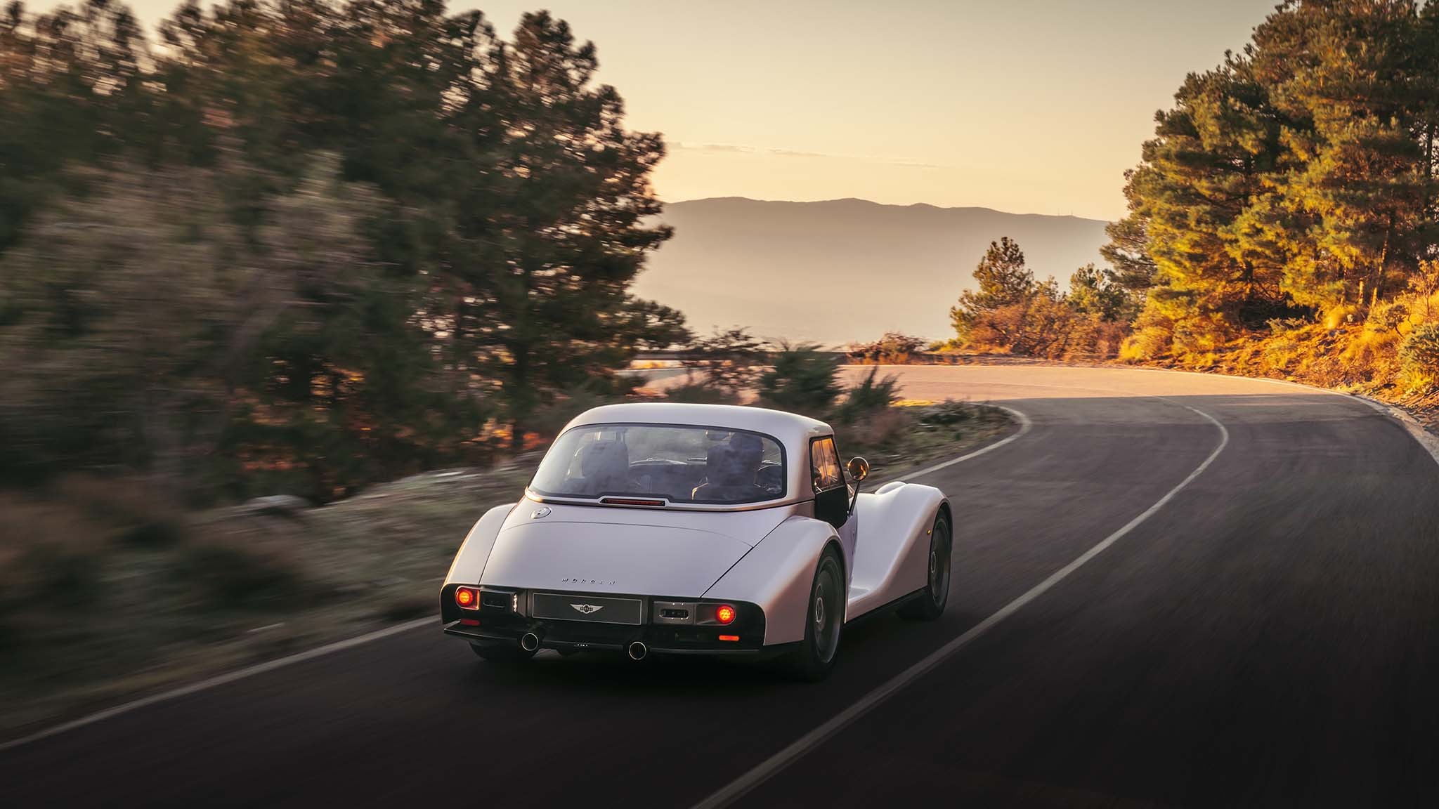 002 2026 Morgan Supersport