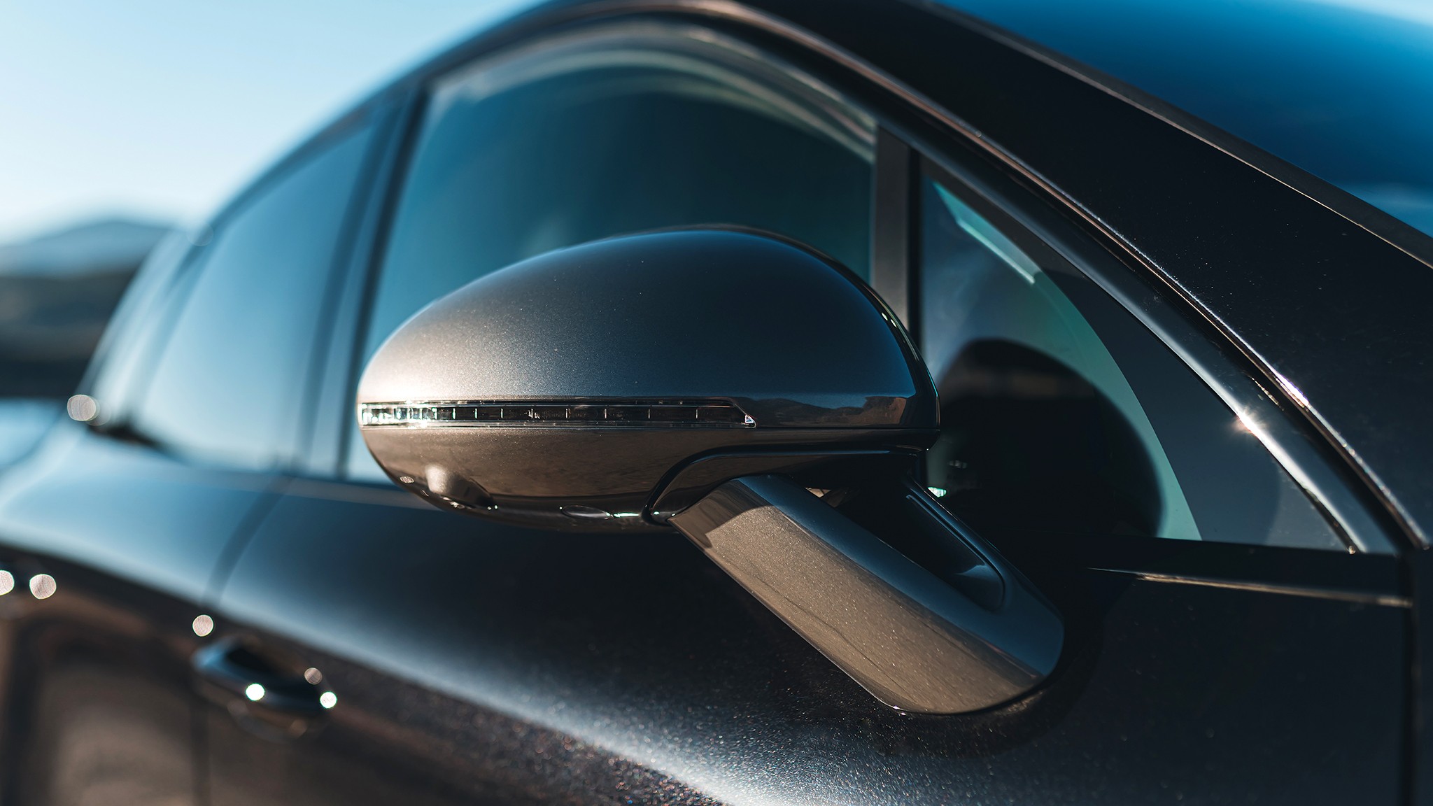 24 2025 Porsche Macan T side view mirror