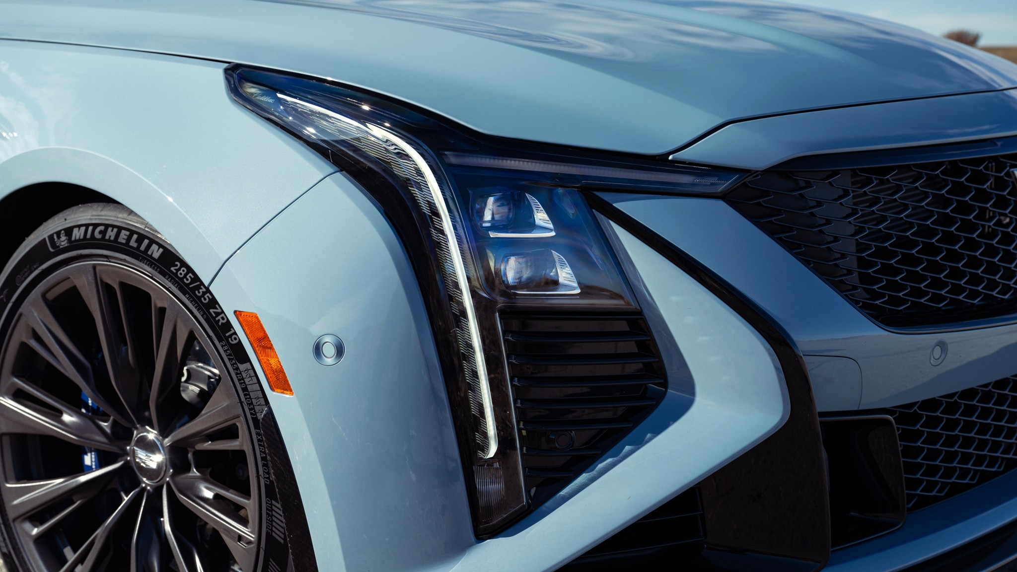 038 2025 Cadillac CT5V Blackwing Precision