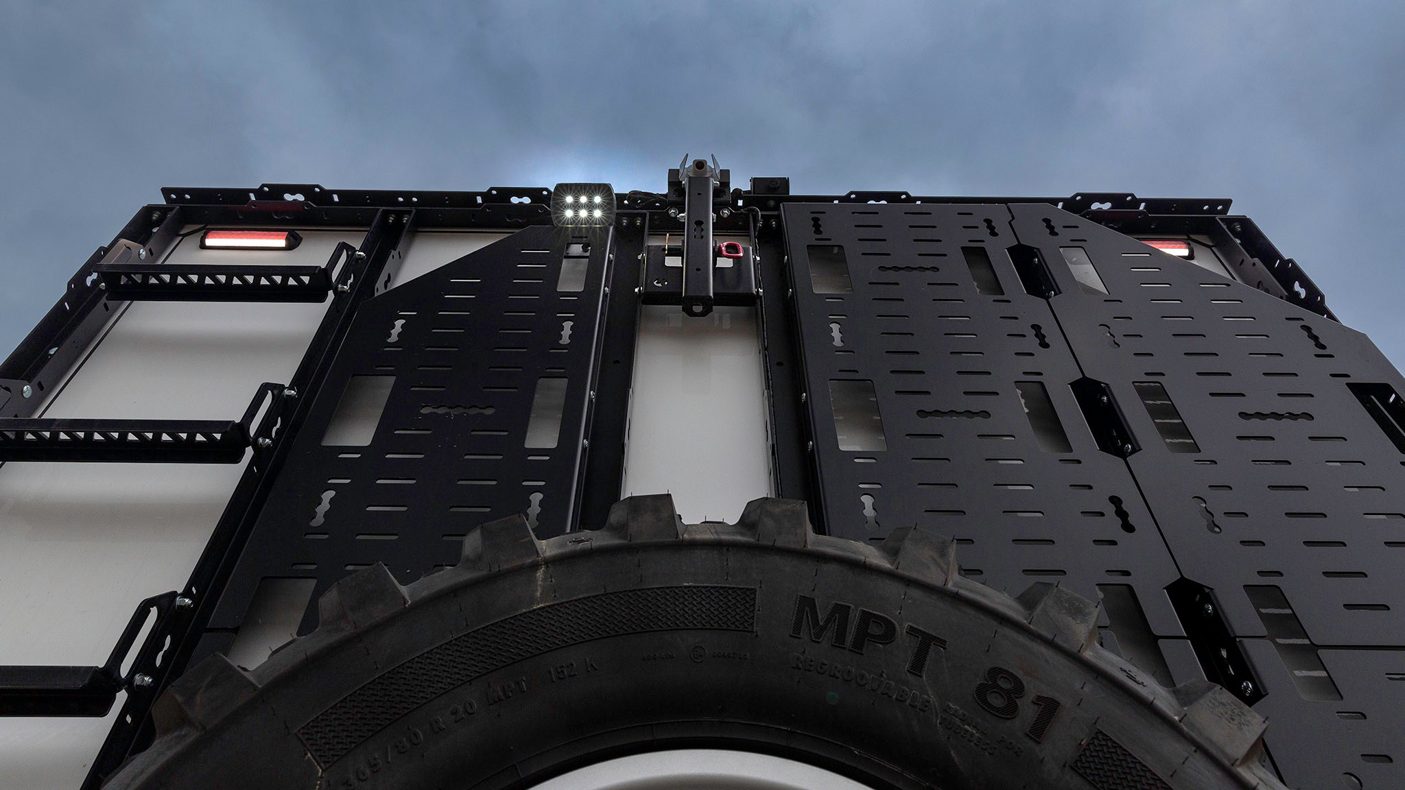 025 2024 Krug Bedrock XT2