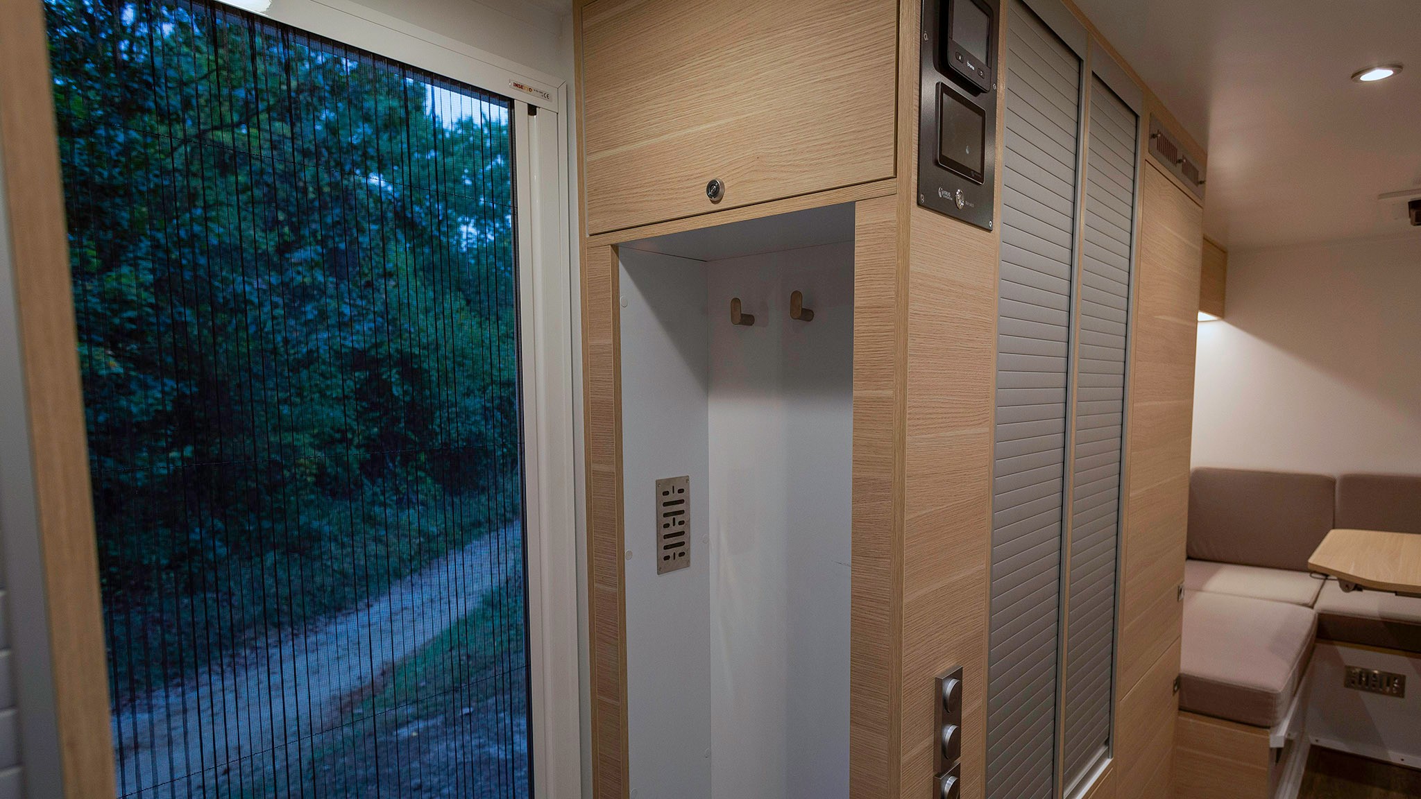 045 2024 Krug Bedrock XT2