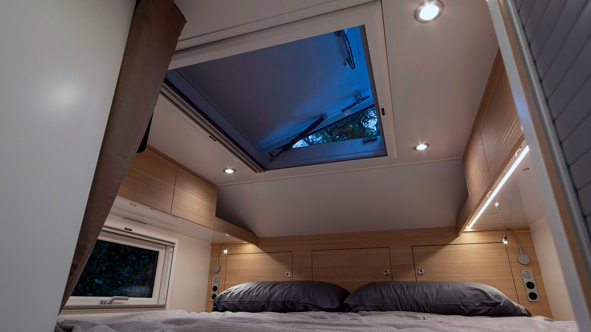 048 2024 Krug Bedrock XT2