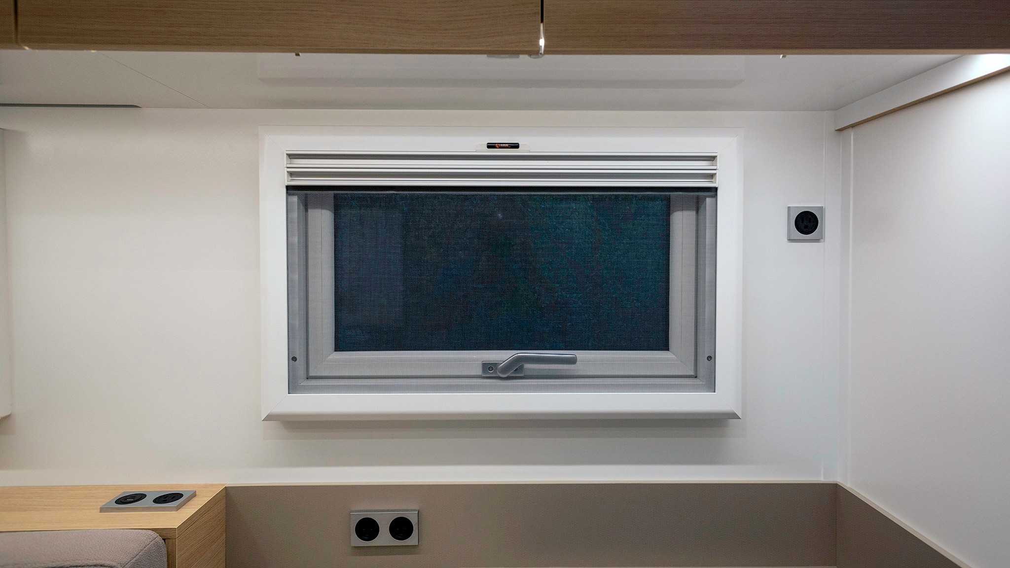 056 2024 Krug Bedrock XT2