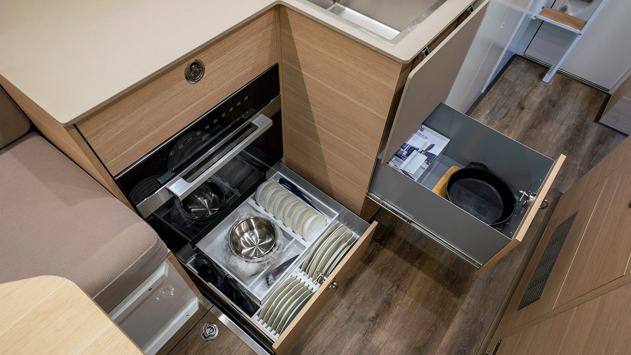 055 2024 Krug Bedrock XT2