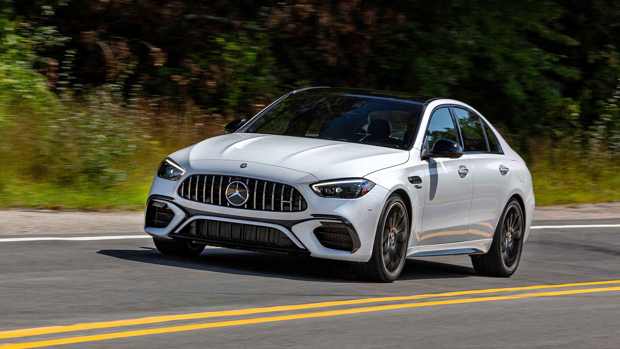 005 2024  Mercedes AMG C63 S E Performance
