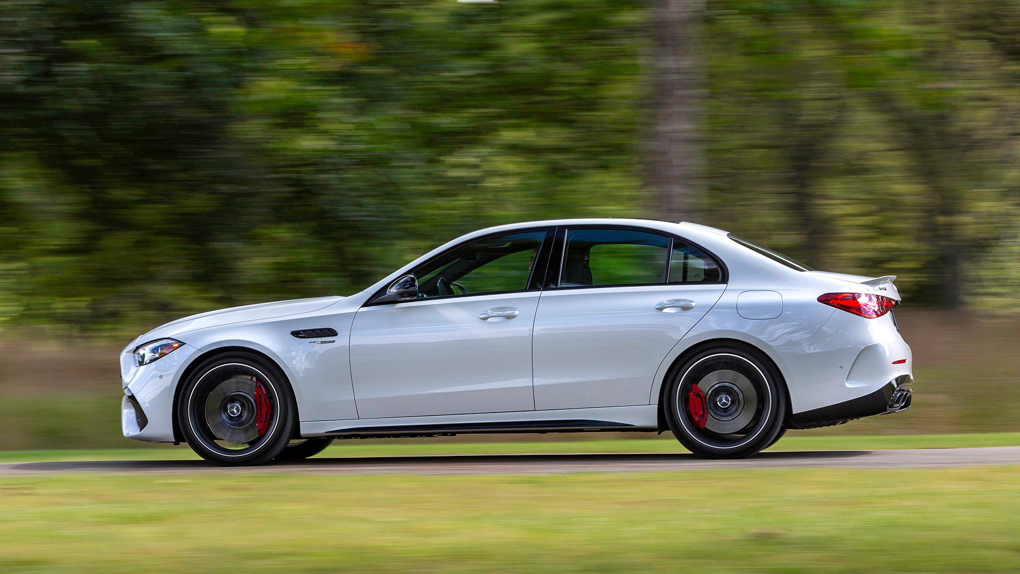 008 2024  Mercedes AMG C63 S E Performance