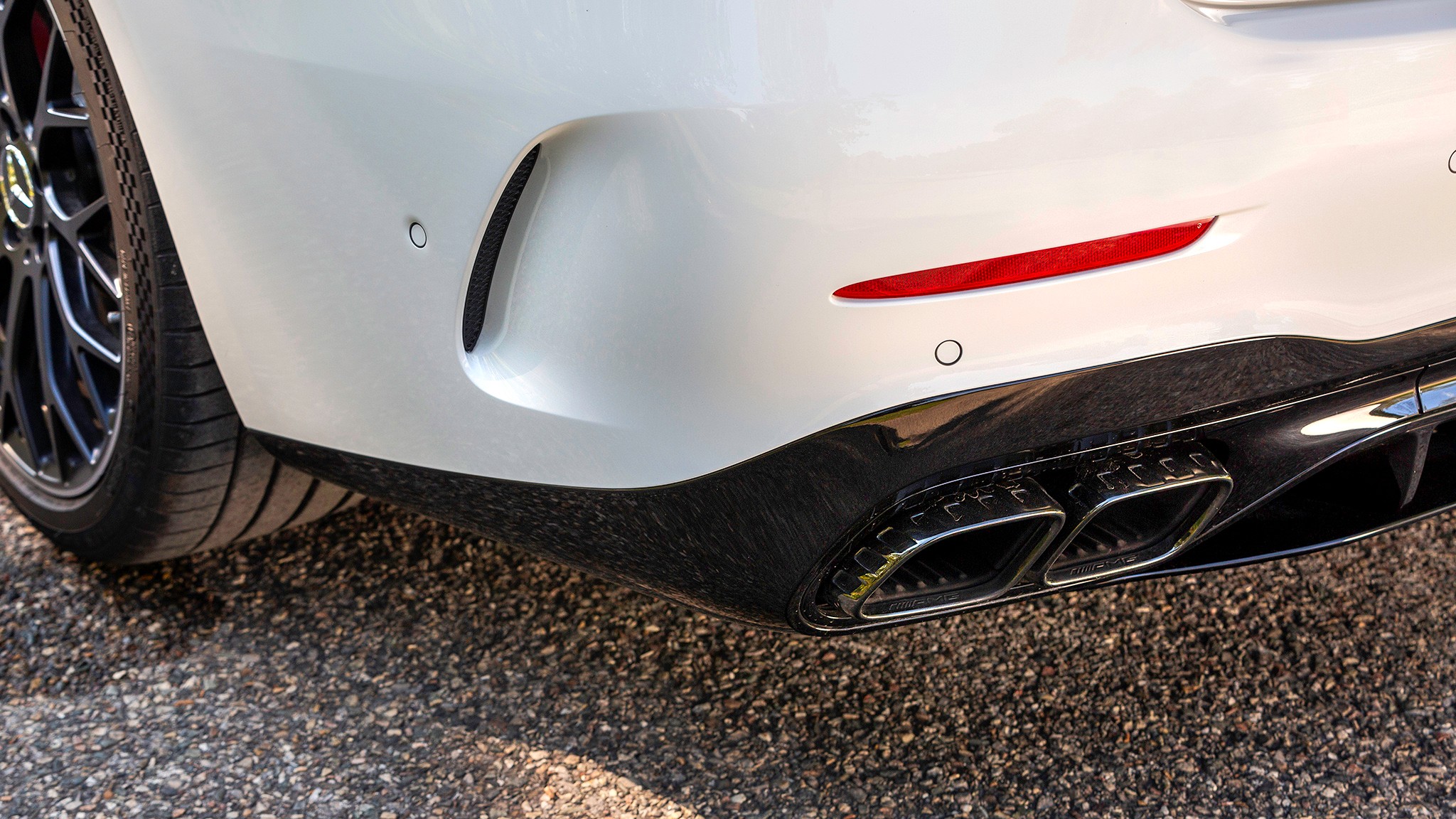 024 2024  Mercedes AMG C63 S E Performance