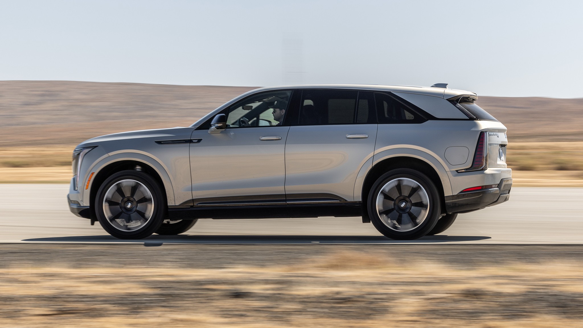 2025 Cadillac Escalade IQ 15