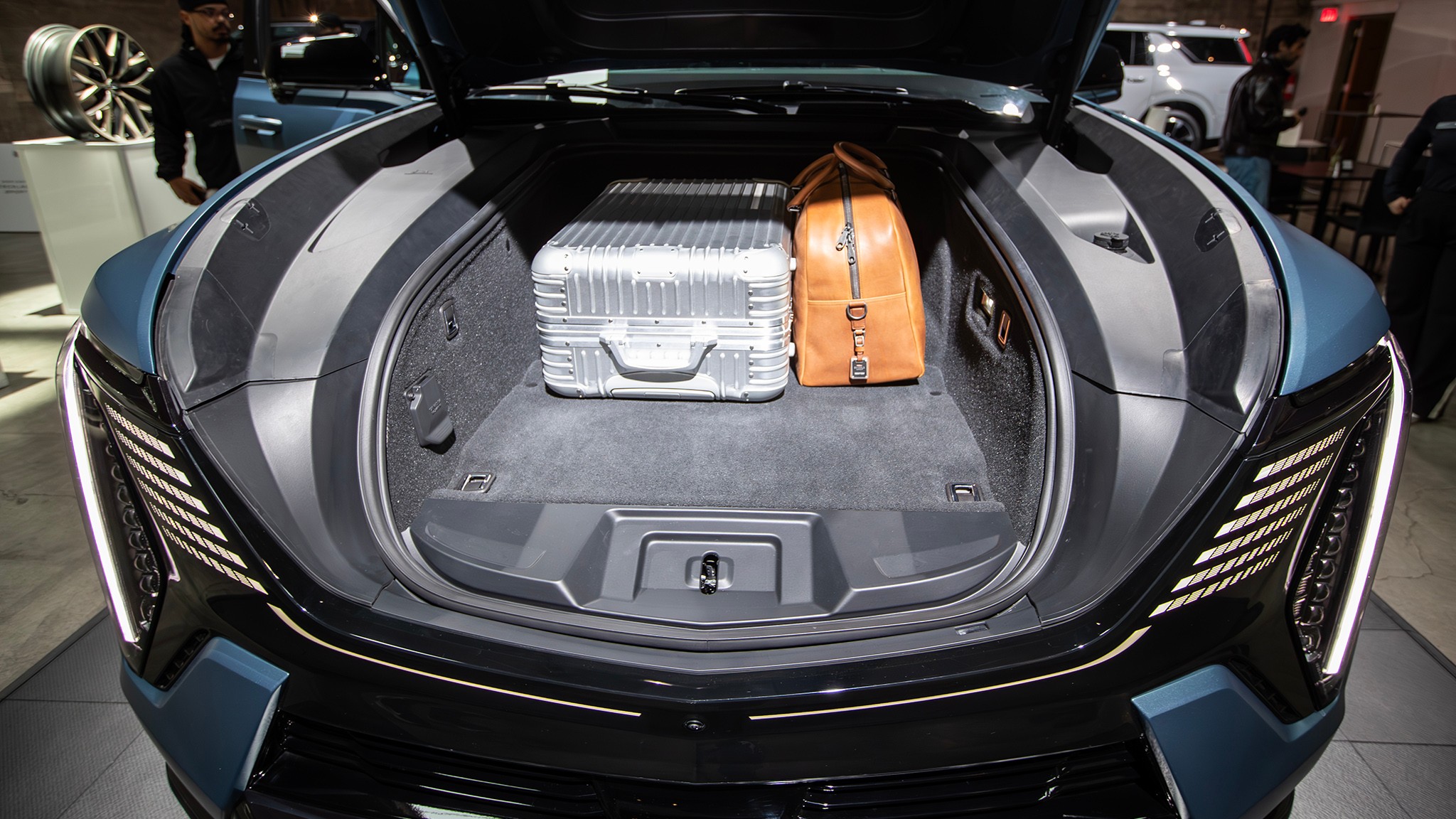 10 2025 Cadillac Escalade IQ road trip SF LA